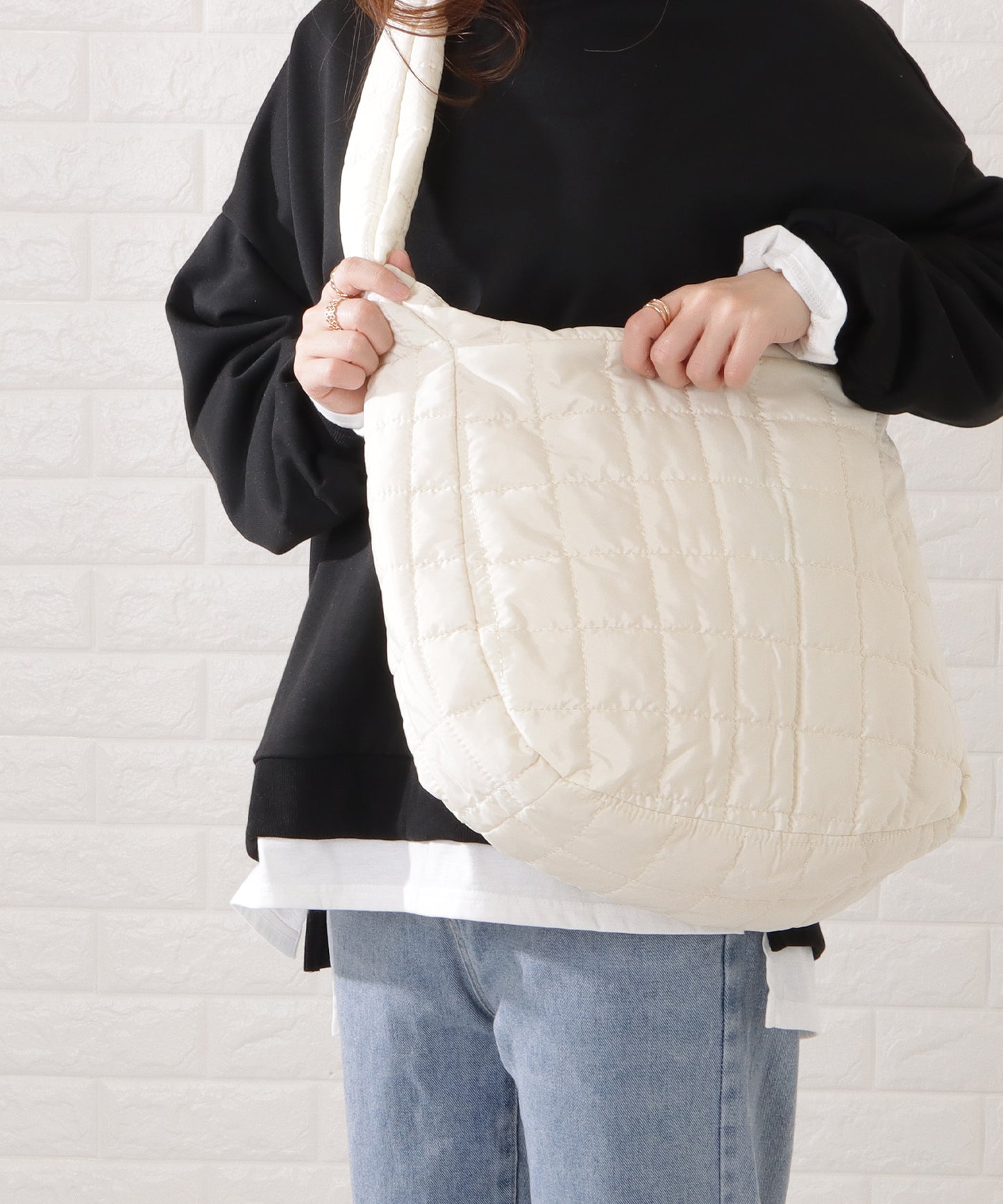 キルティングビッグショルダーバッグ