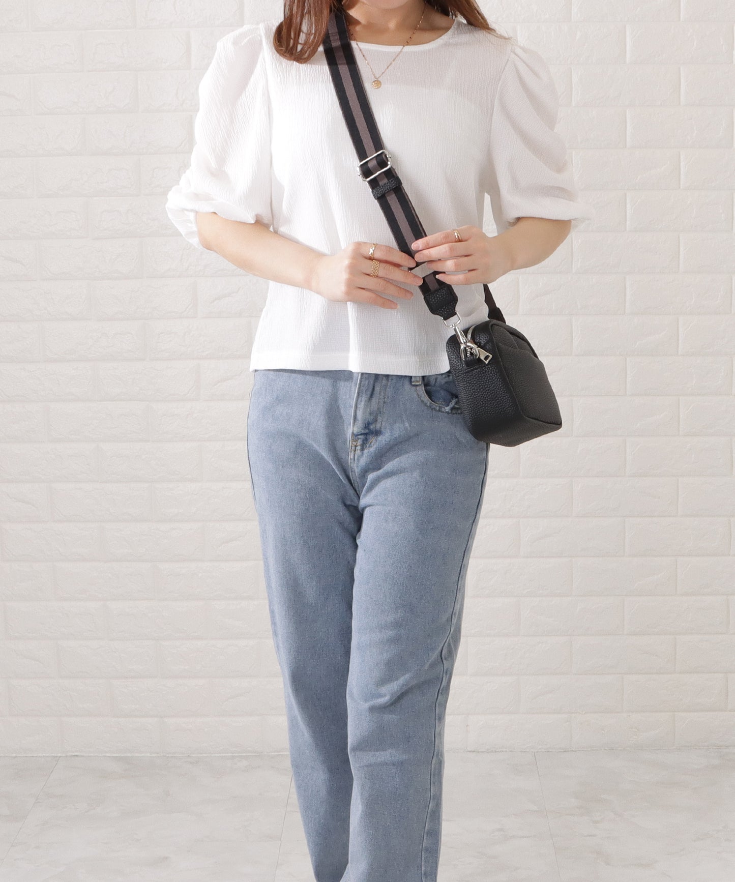 ストライプベルト付きレザー調2WAYショルダーバッグ