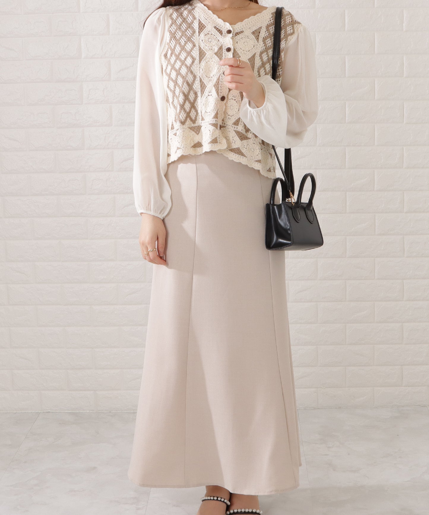 レザー調ギャザーショルダーバッグ