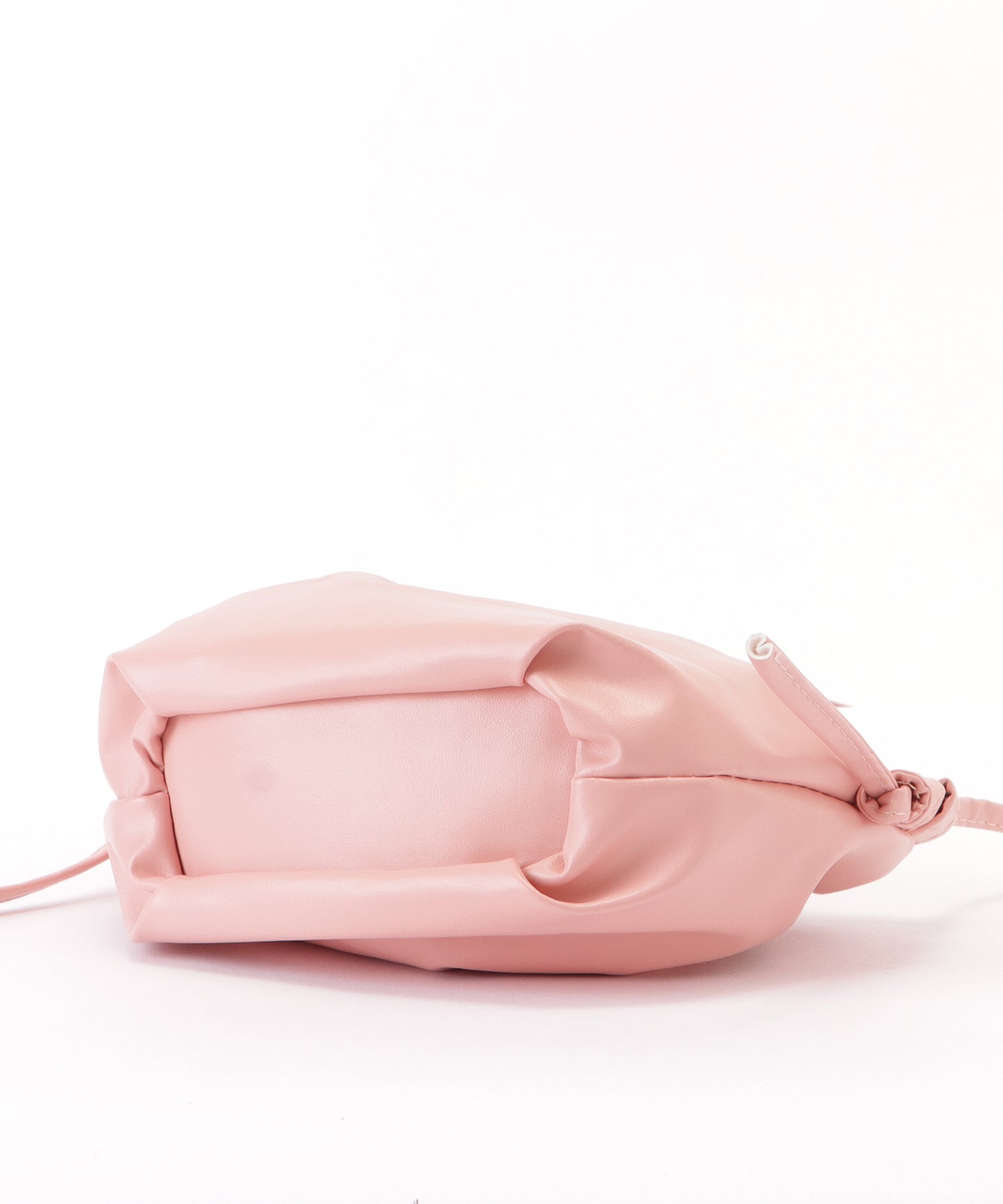 レザー調ギャザーショルダーバッグ レディース