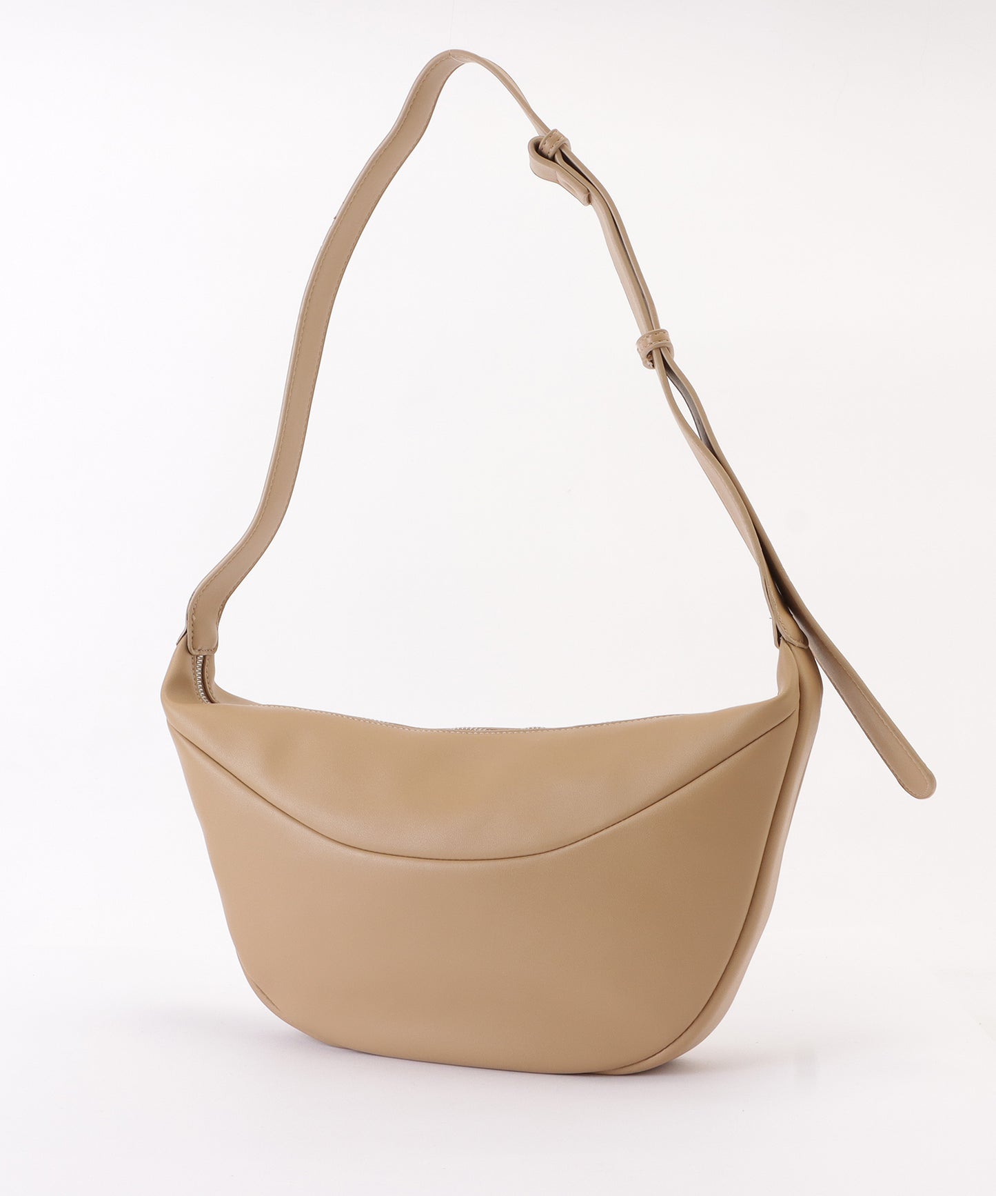 レザー調ハーフムーンショルダーバッグ