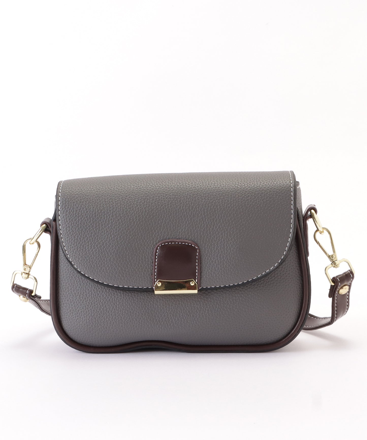 レザー調多ポケットラウンドショルダーバッグ