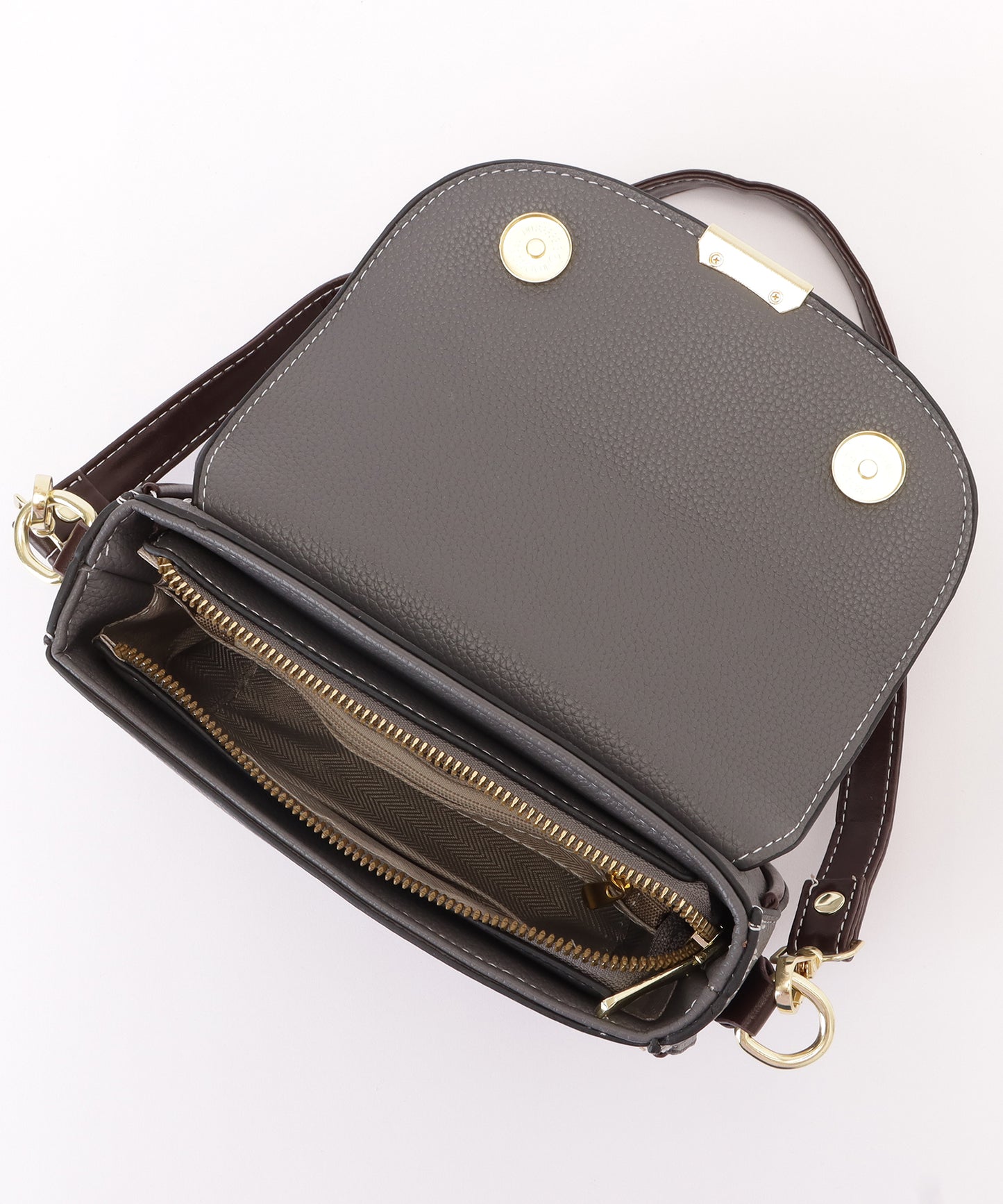 レザー調多ポケットラウンドショルダーバッグ