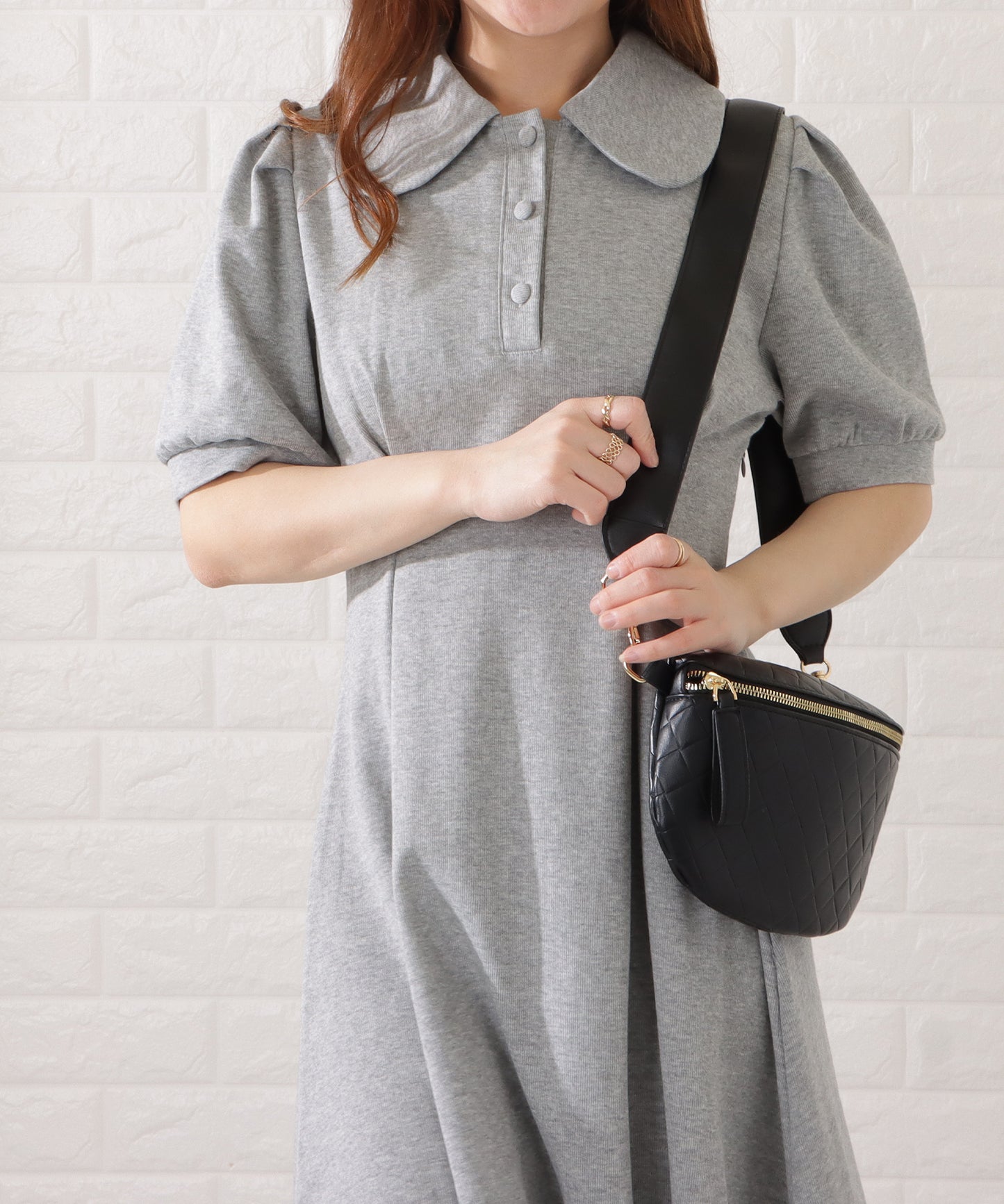 レザー調メッシュデザインショルダーバッグ