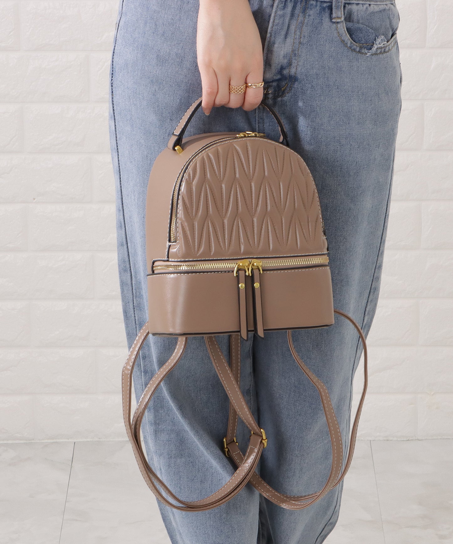 レザー調ヘリンボーンデザイン2WAYリュックサック