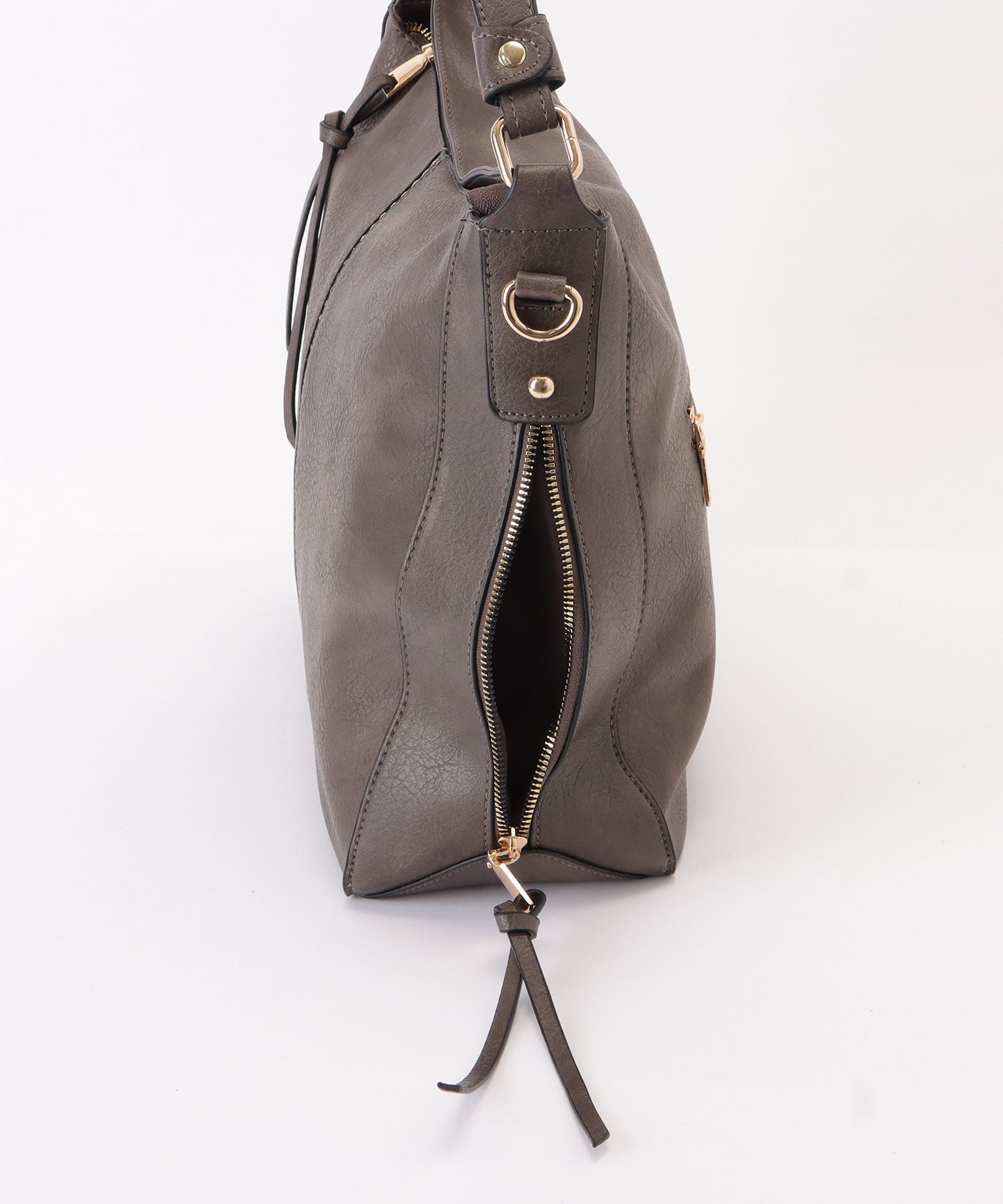 レザー調2WAYショルダーバッグ