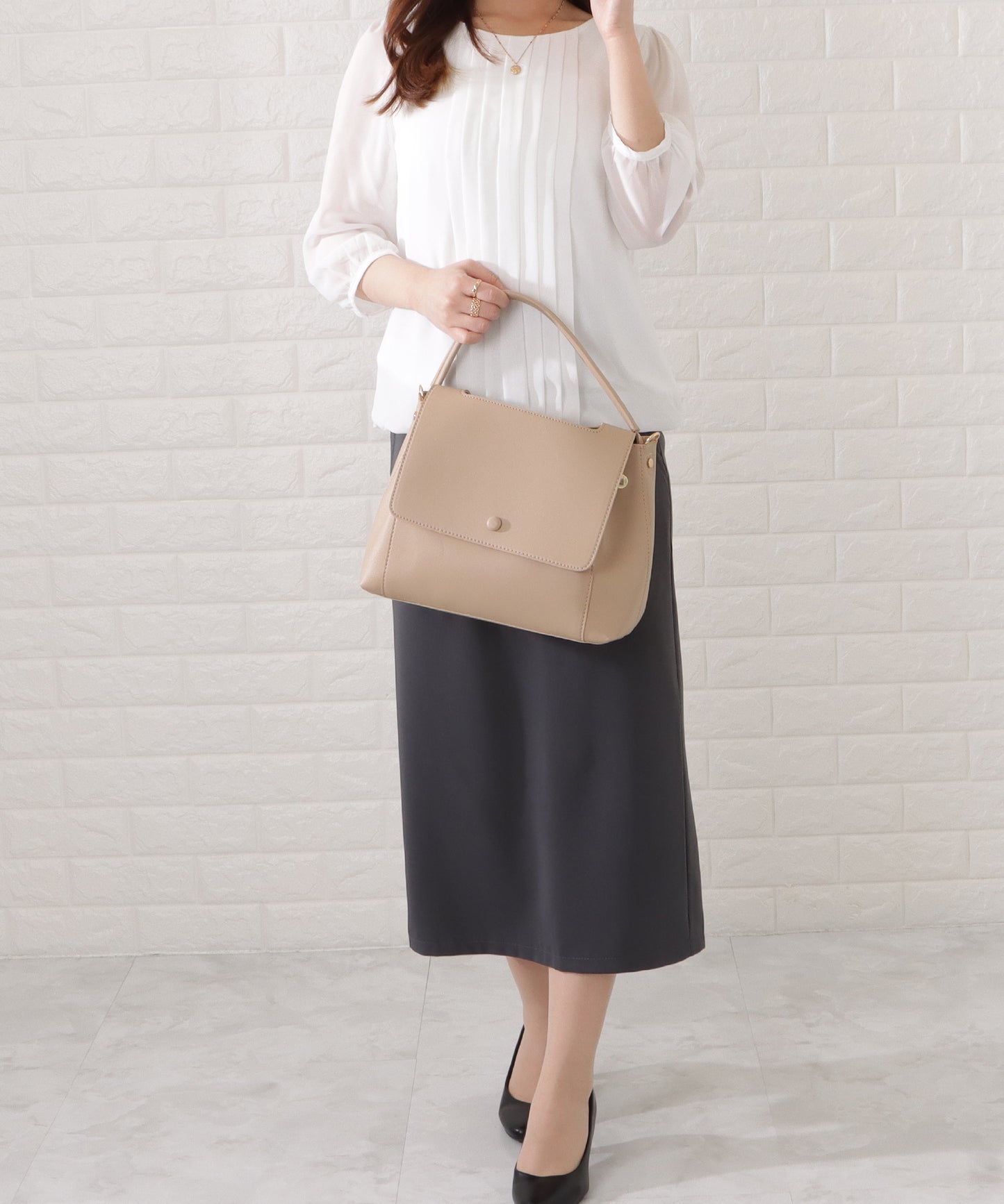 レザー調2WAY異素材ベルト付きショルダーバッグ