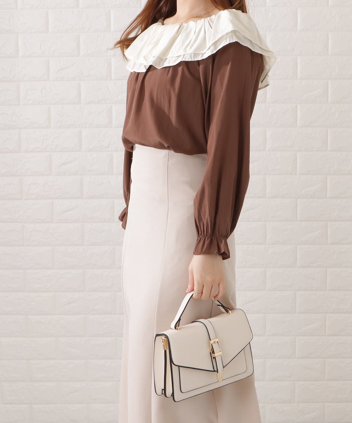 レザー調2WAYスクエアベルト付きバッグ