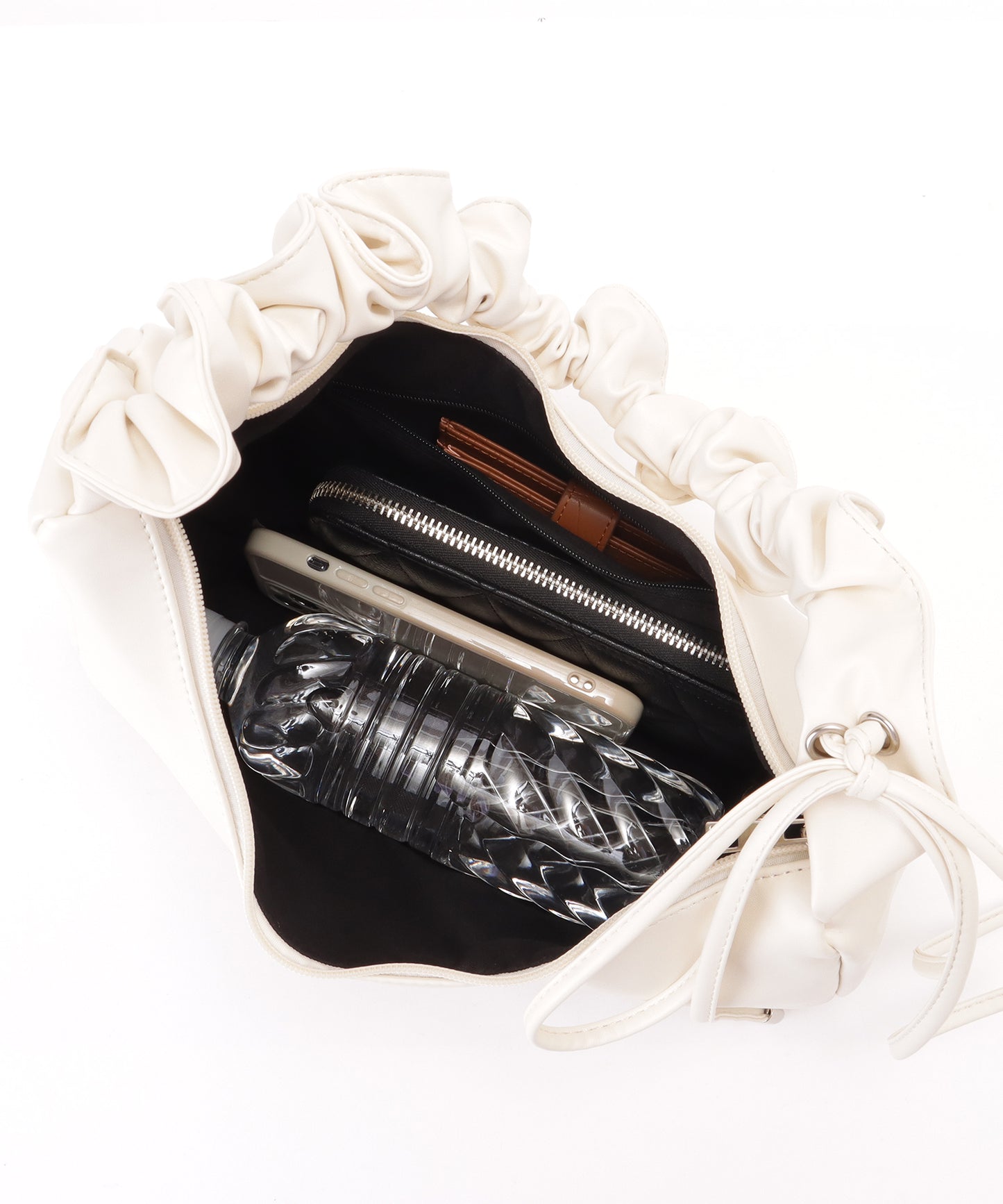 シュシュ ハンドル ショルダー バッグ