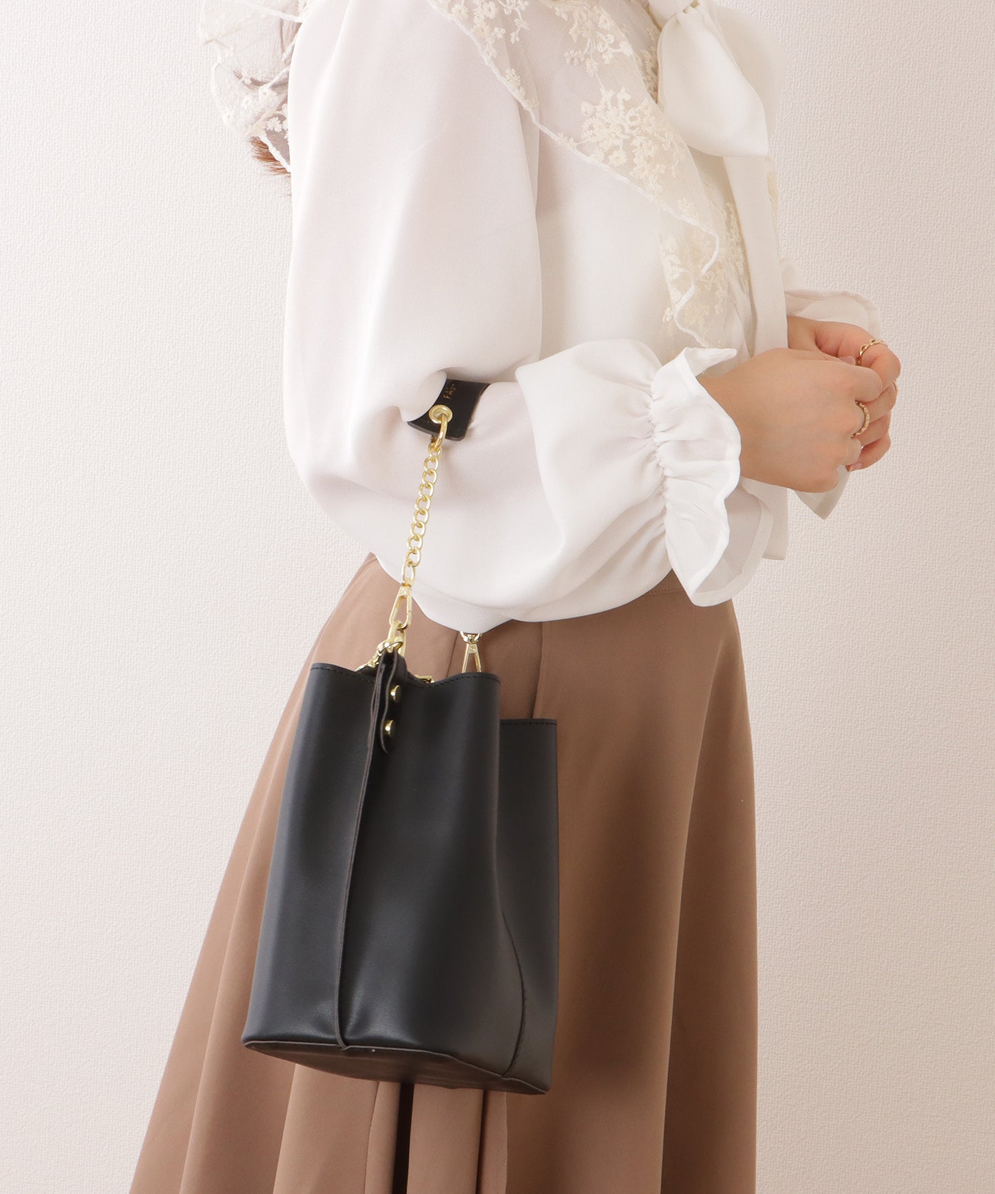 チェーン付き 2WAY スクエア ショルダーバッグ