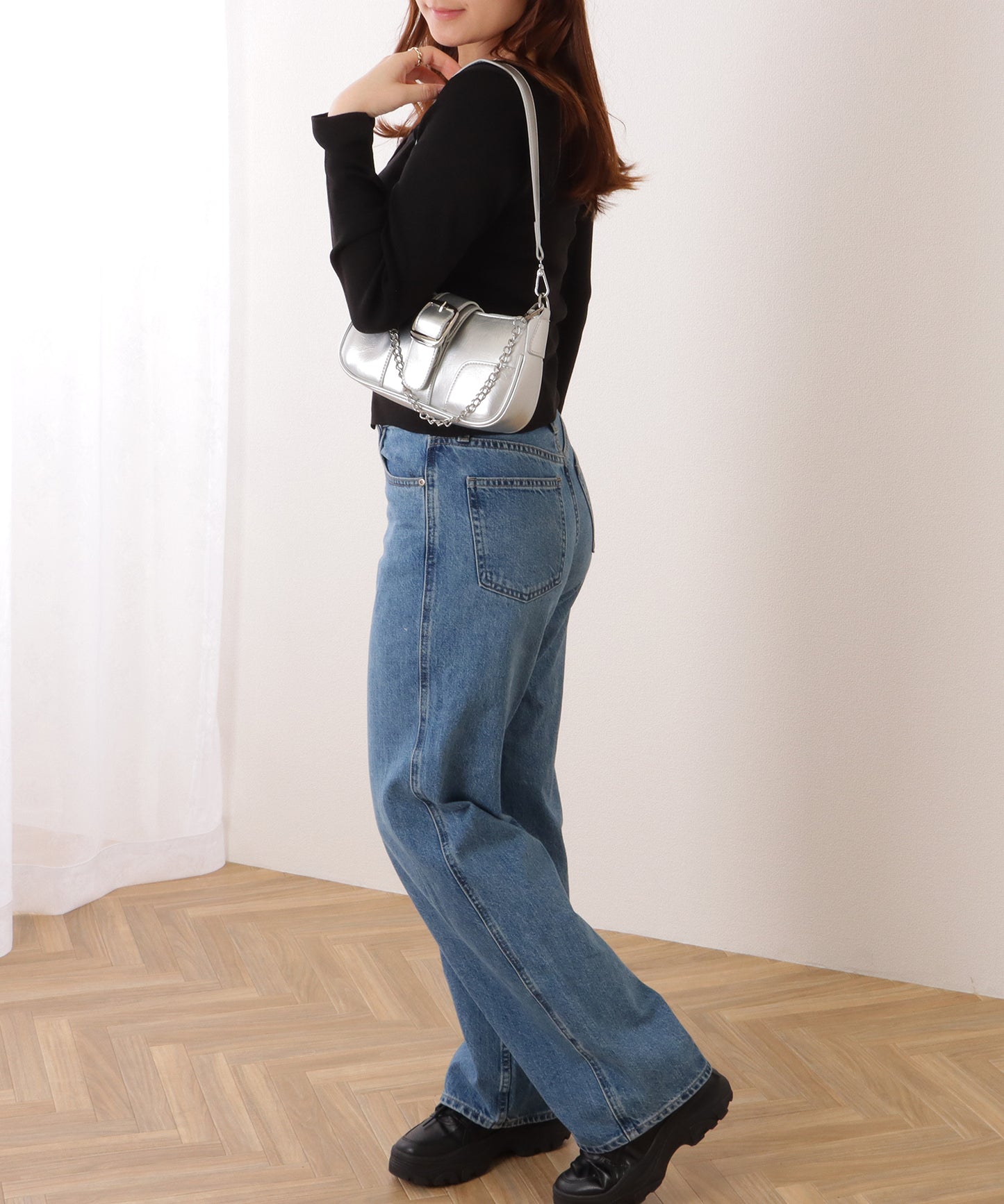 チェーン ストラップ ベルト付き ショルダーバッグ