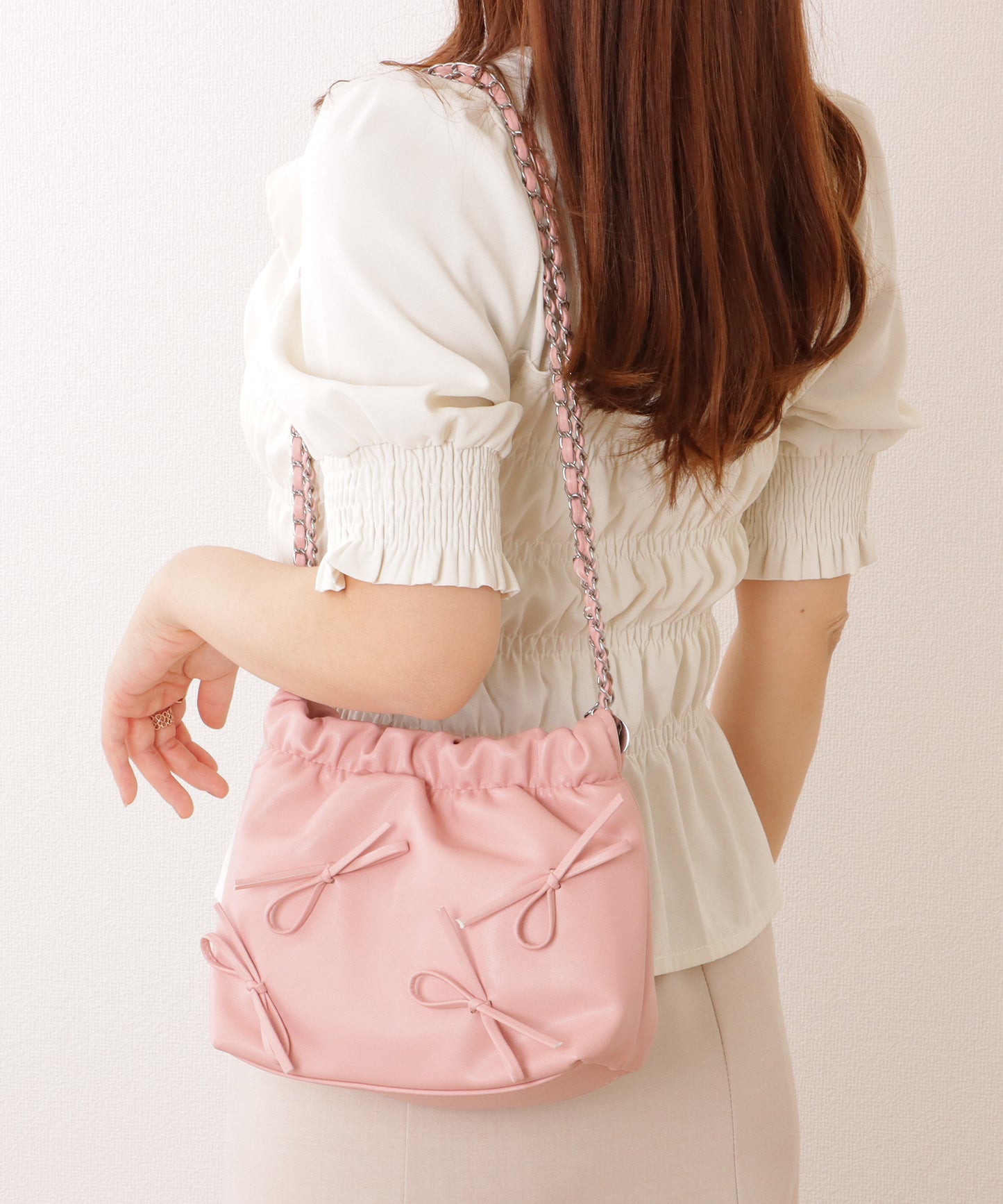 チェーンストラップ リボン ギャザー ショルダーバッグ