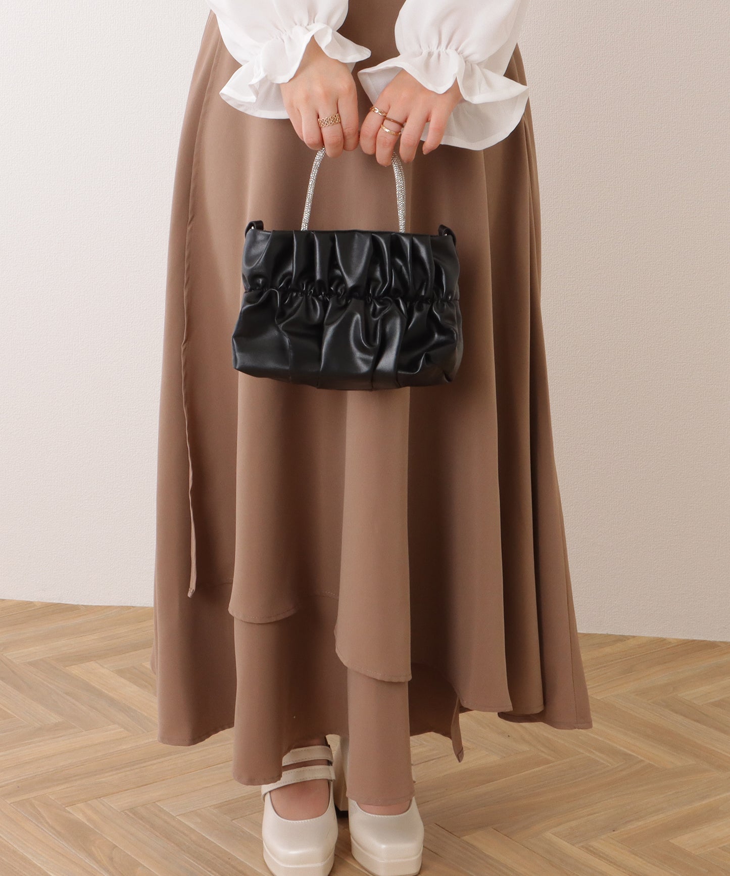 コンパクト ギャザー スクエア 2WAY ショルダー バッグ