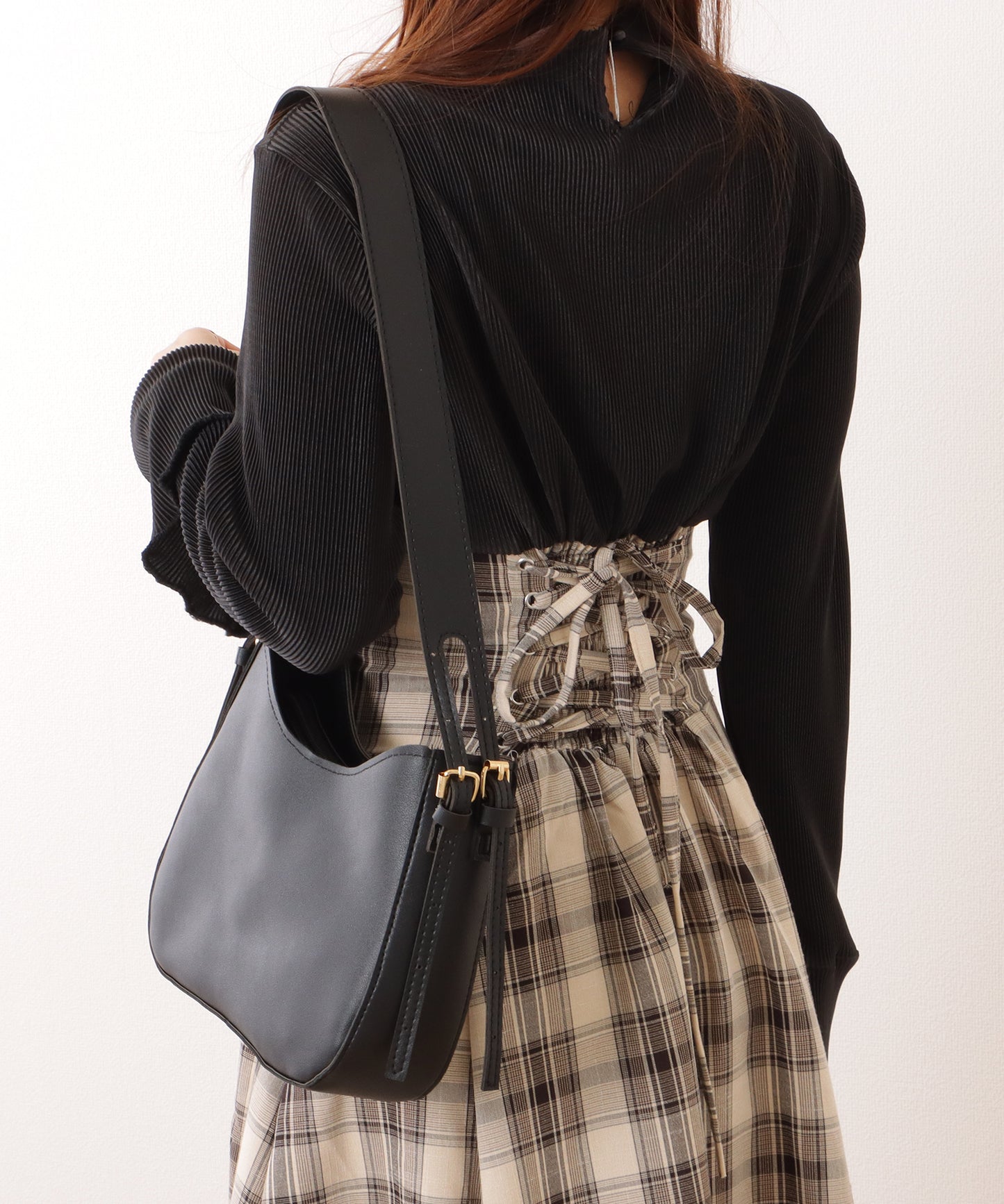 デザイン ストラップ ラウンド ショルダーバッグ