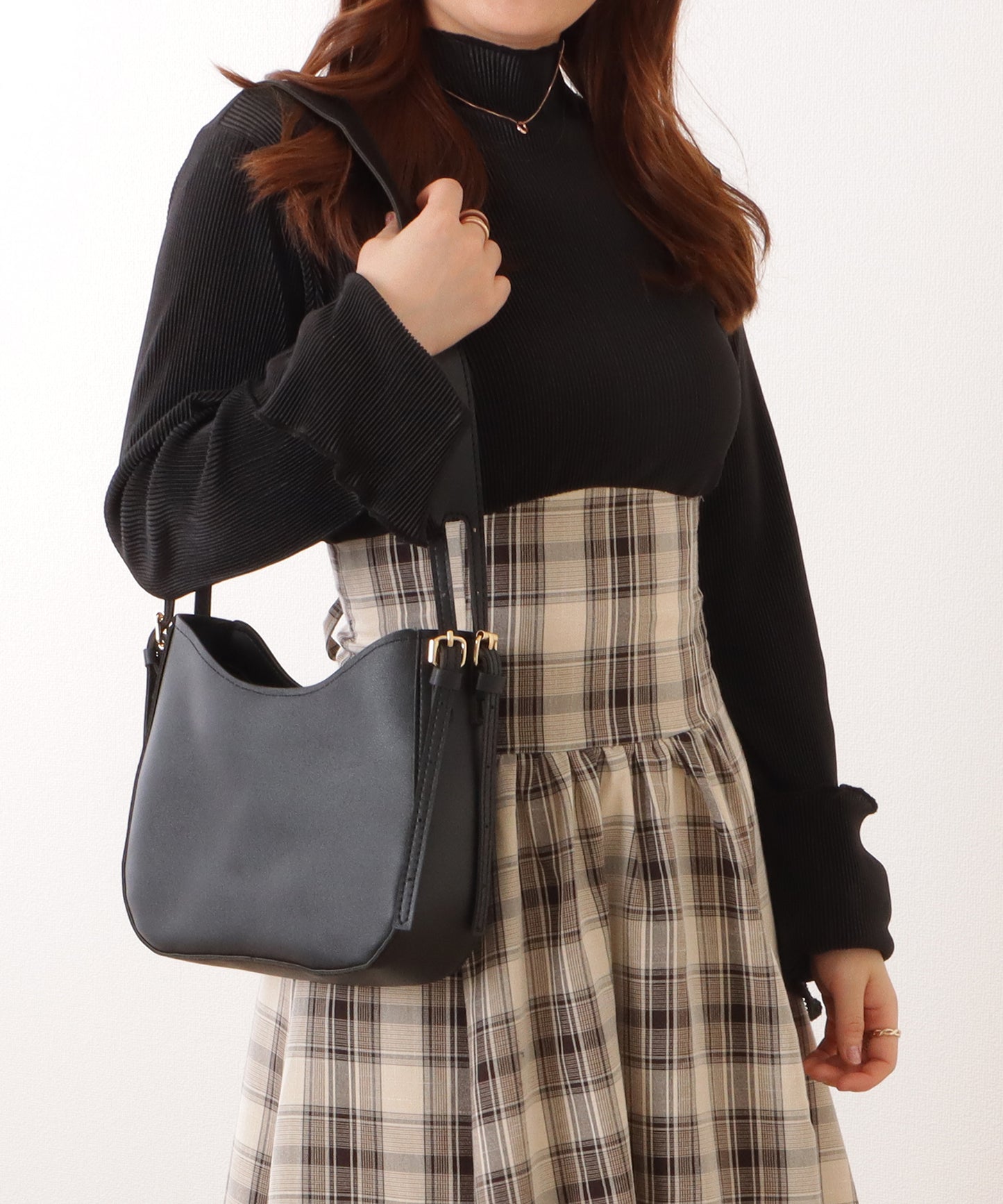 デザイン ストラップ ラウンド ショルダーバッグ