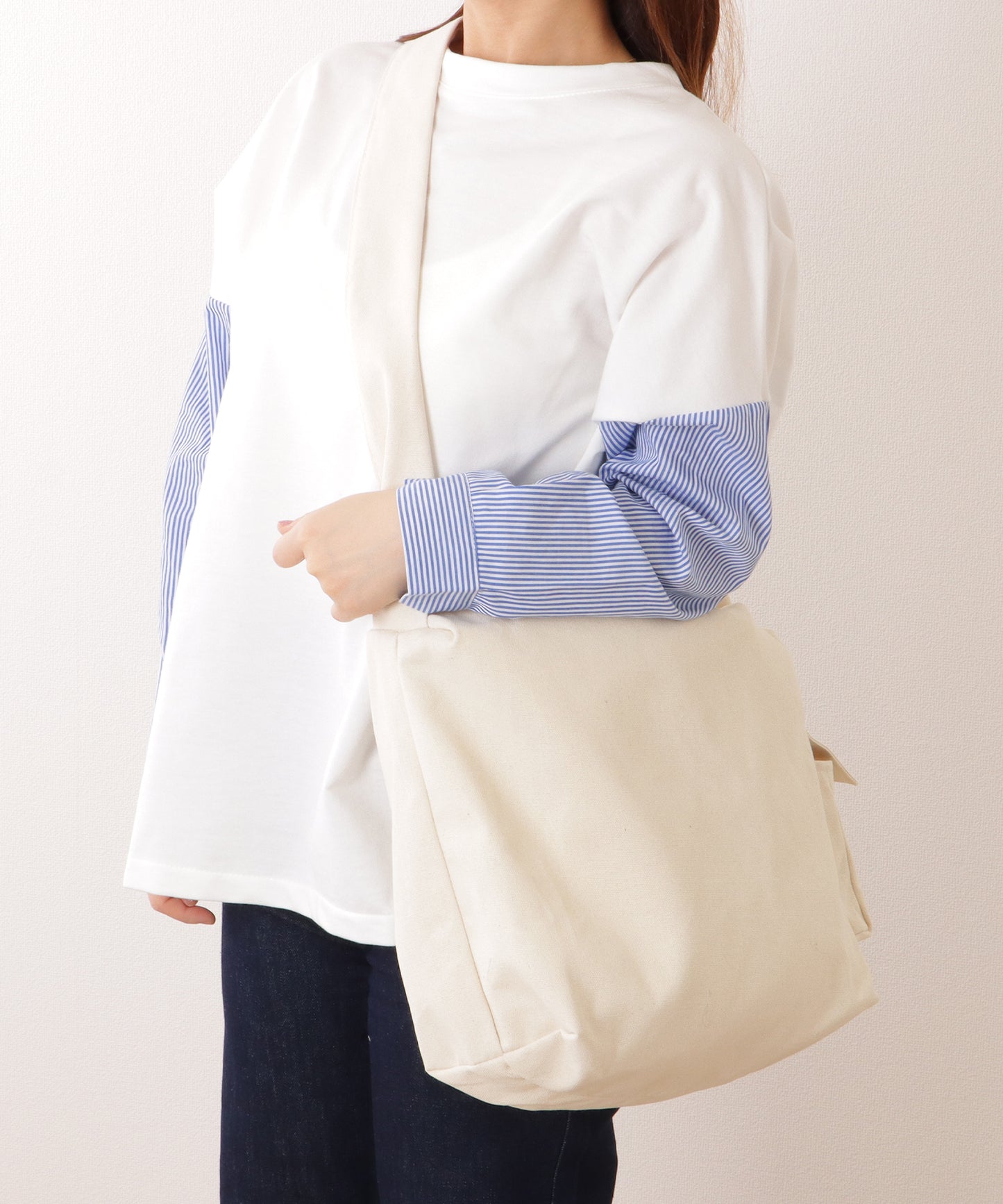 ポケット付き 大容量 ファスナー ビッグ ショルダーバッグ