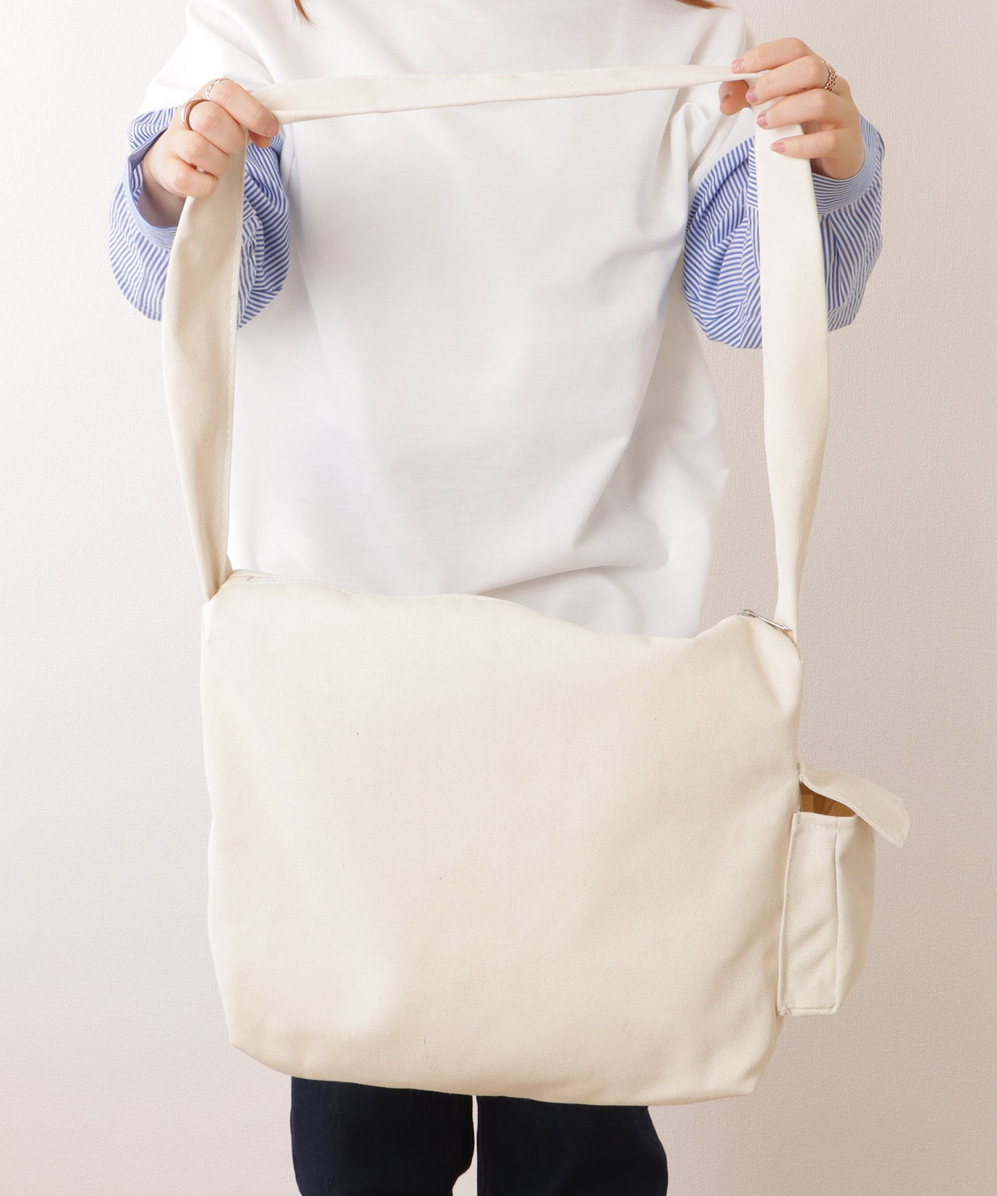 ポケット付き 大容量 ファスナー ビッグ ショルダーバッグ