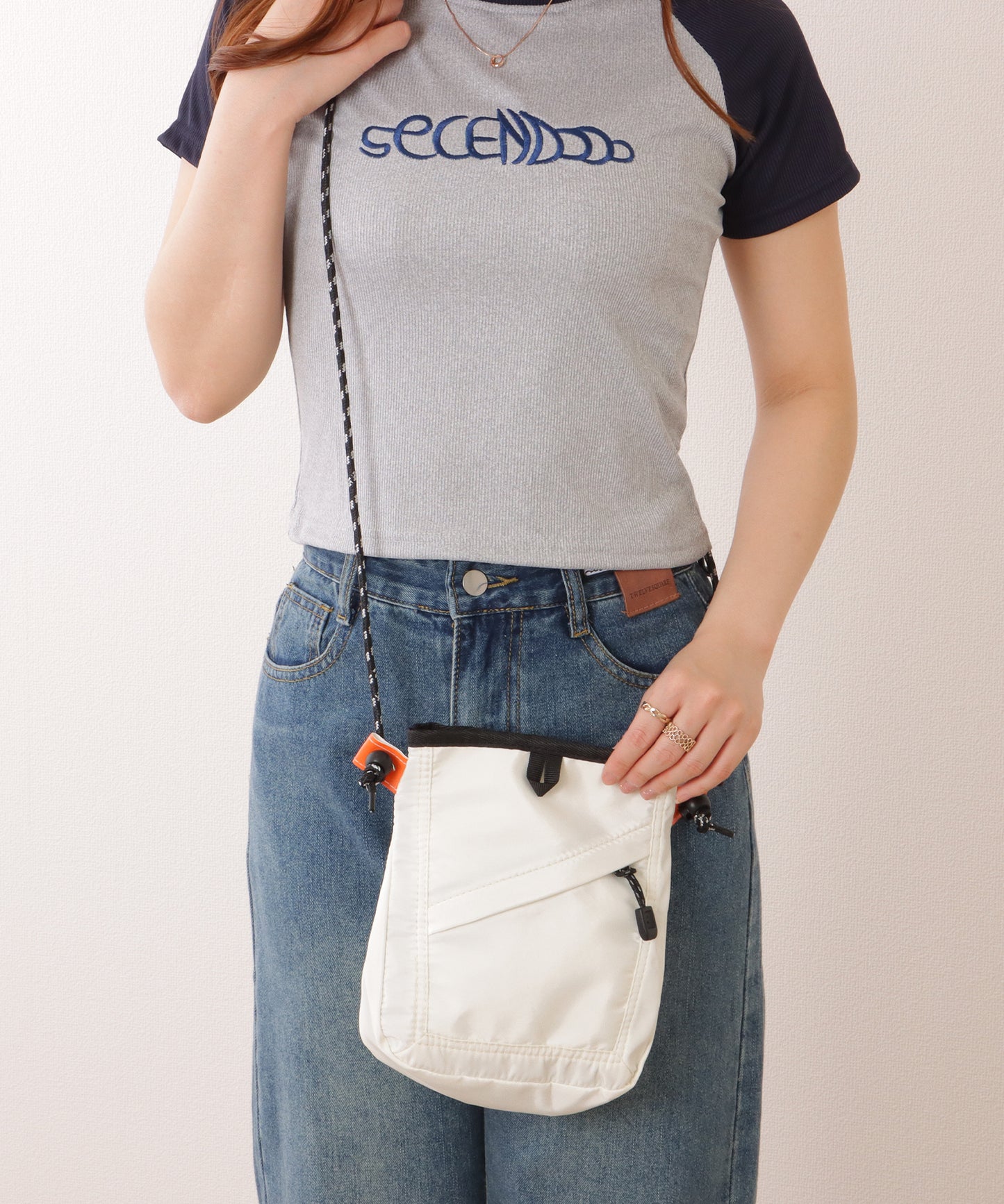 コード ストラップ 多ポケット サコッシュ バッグ