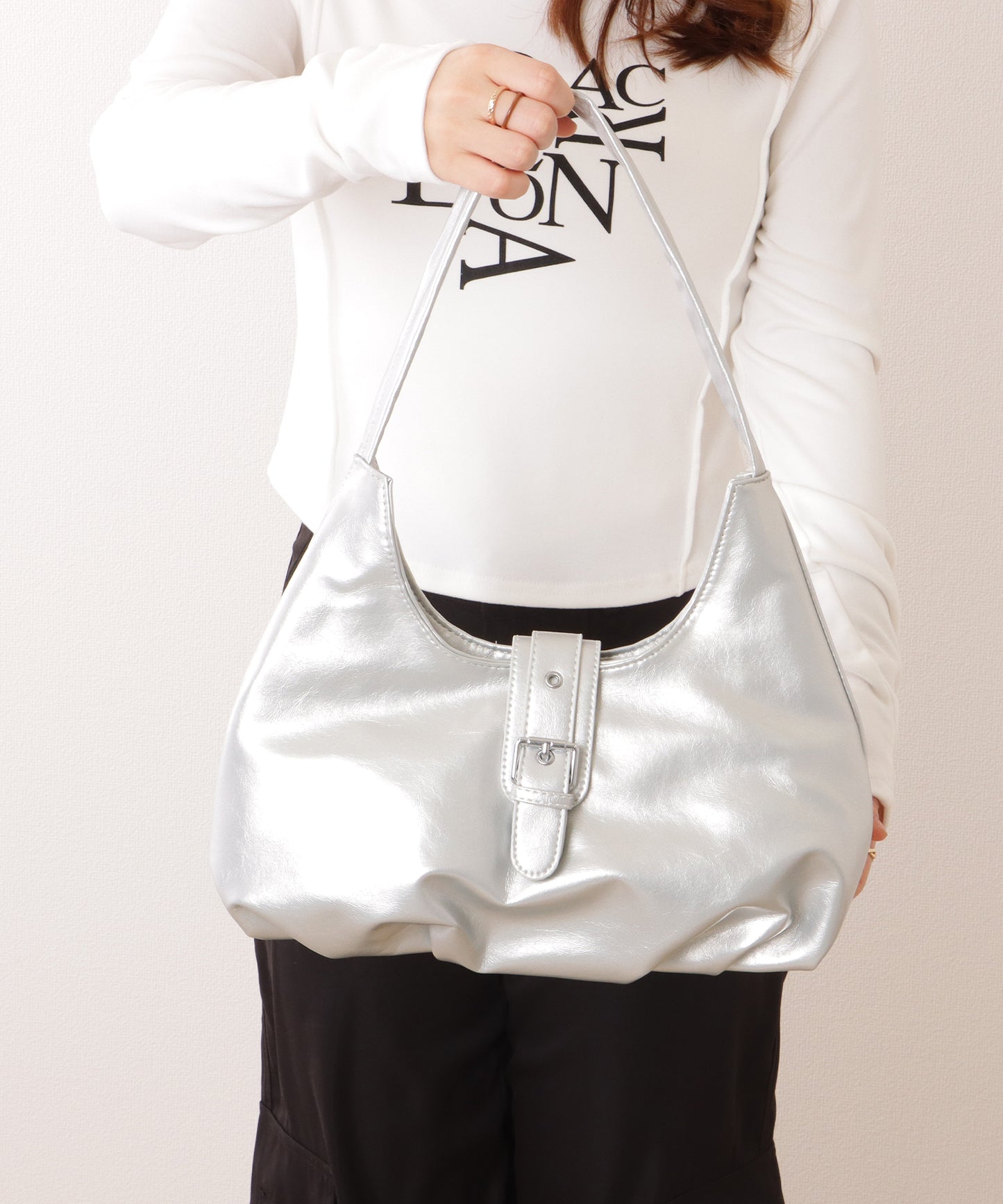 ベルト付き ワンハンドル ショルダーバッグ