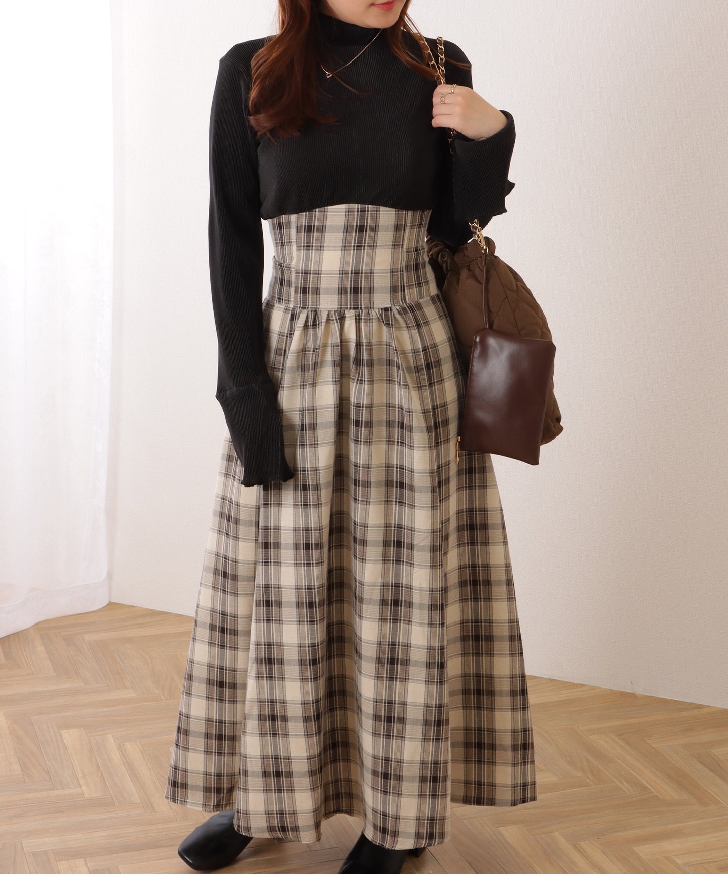 マルチポーチ付きキルティングチェーンショルダーバッグ