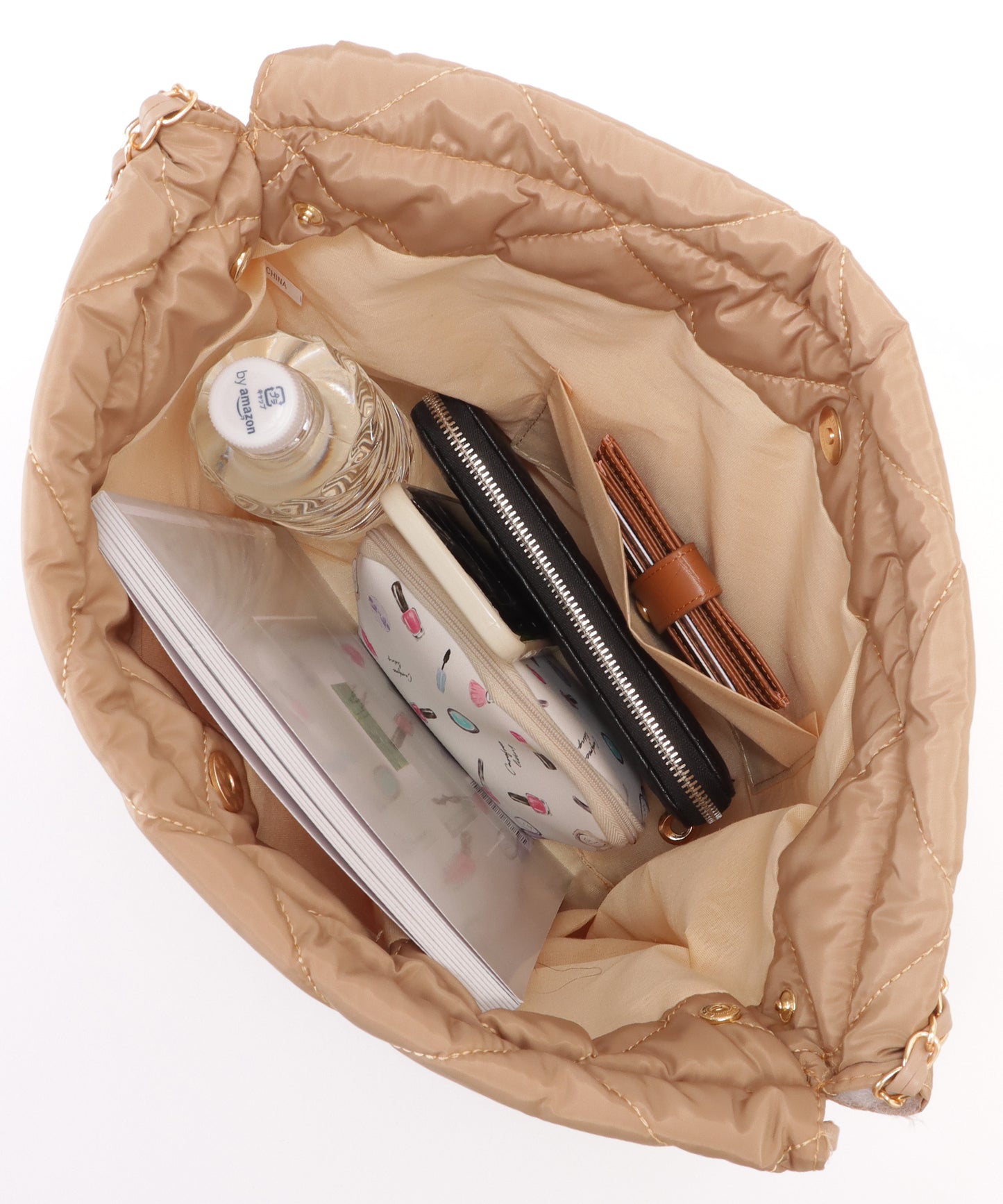 マルチポーチ付きキルティングチェーンショルダーバッグ