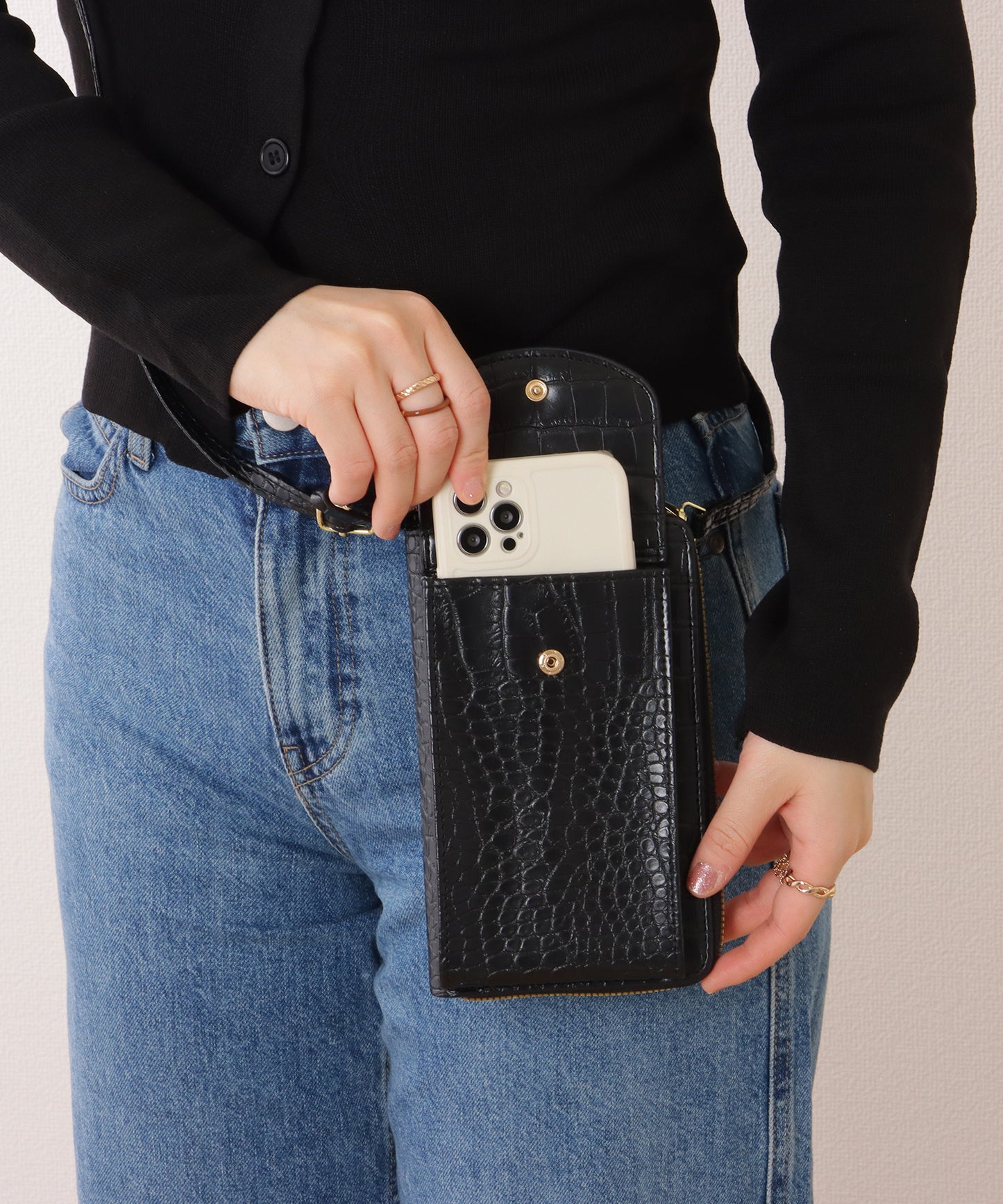 クロコダイル 型押し コンパクトショルダー ケース