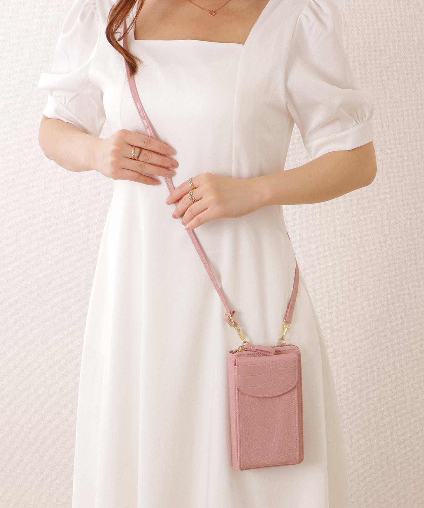 クロコダイル 型押し コンパクトショルダー ケース