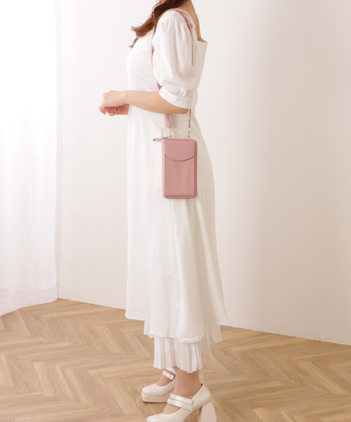 クロコダイル 型押し コンパクトショルダー ケース