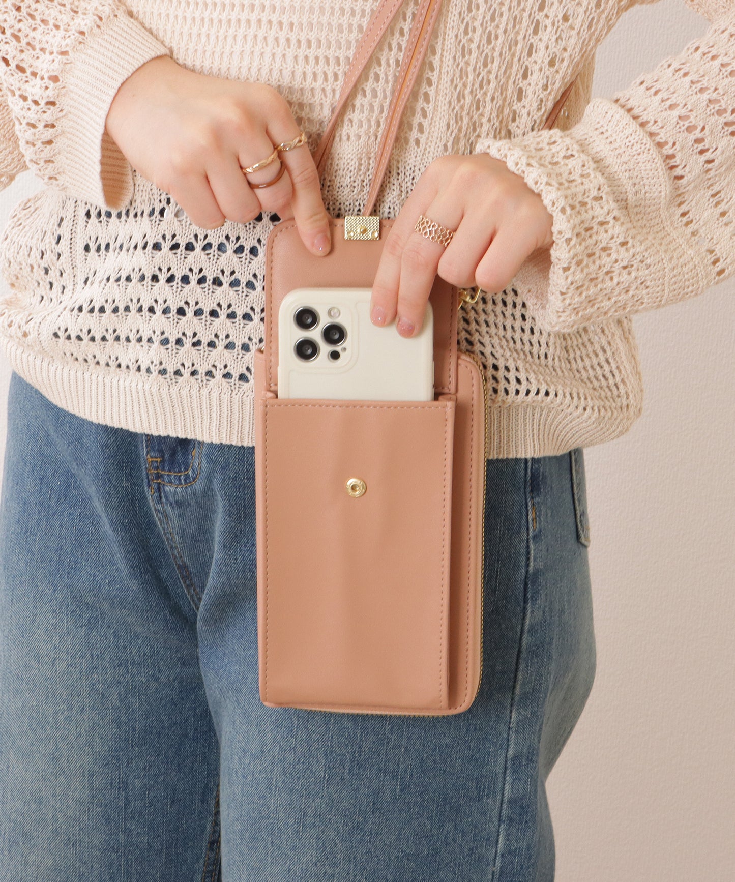 コンパクト スクエア ショルダー ウォレット