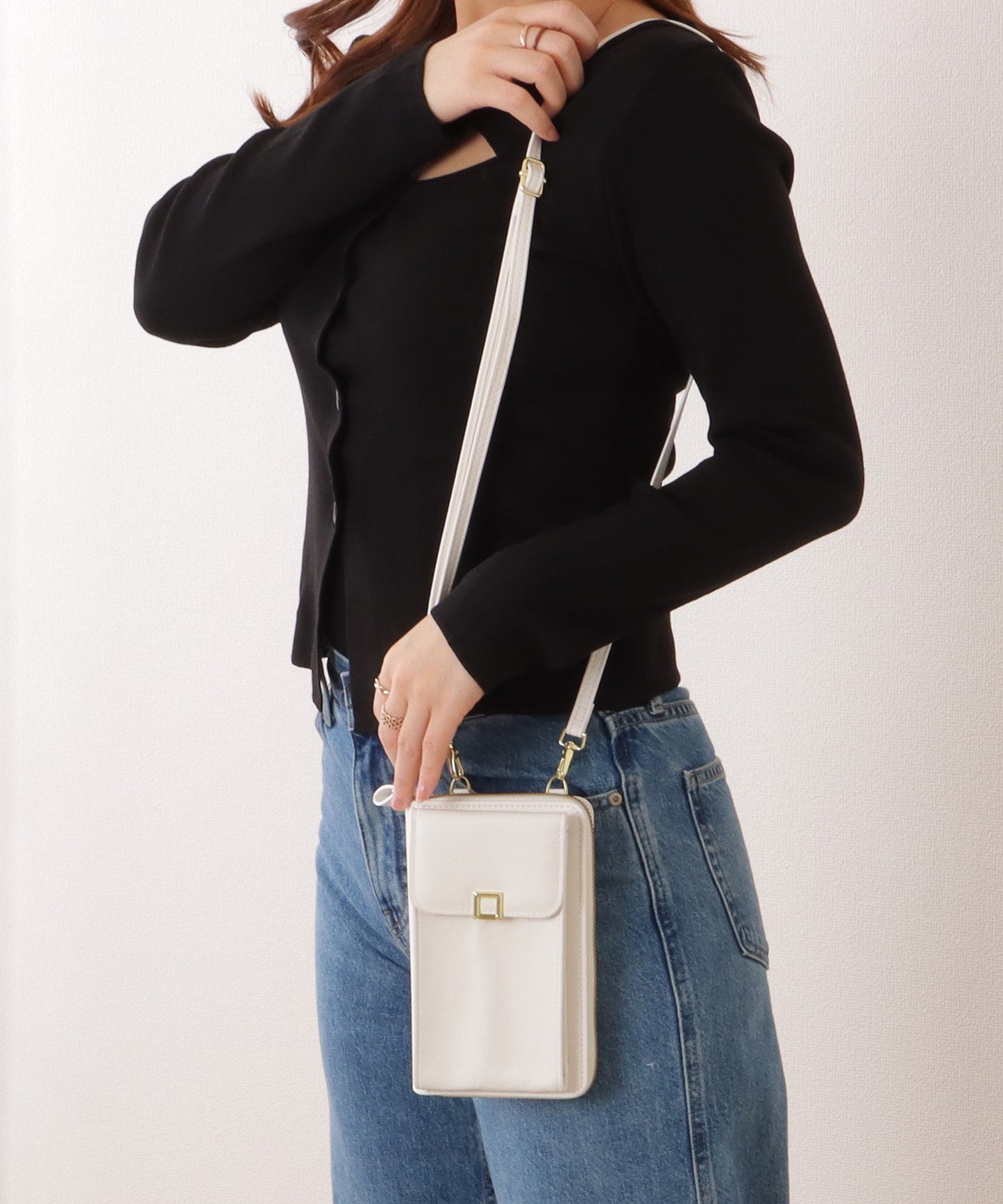 コンパクト スクエア ショルダー ウォレット