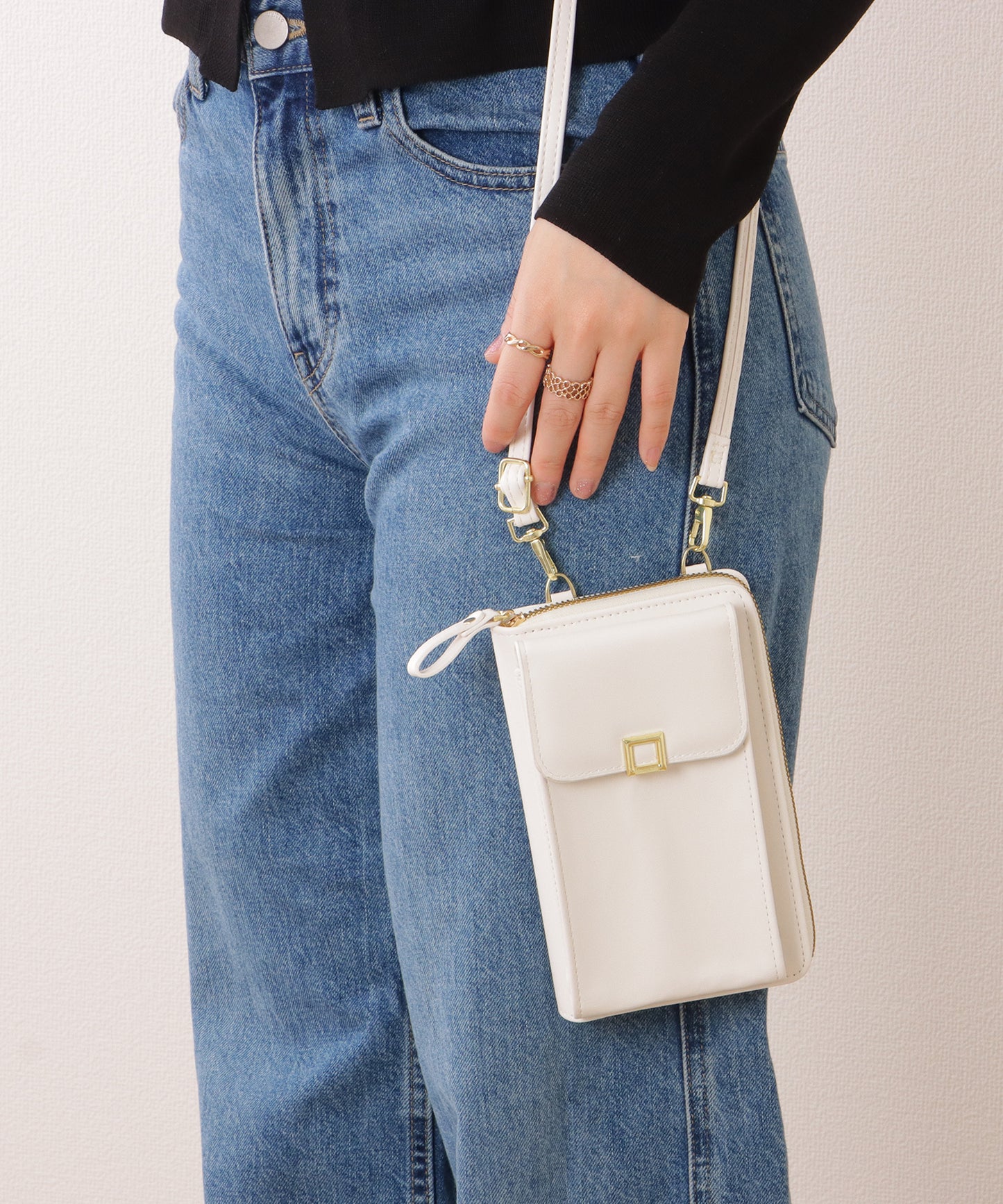 コンパクト スクエア ショルダー ウォレット