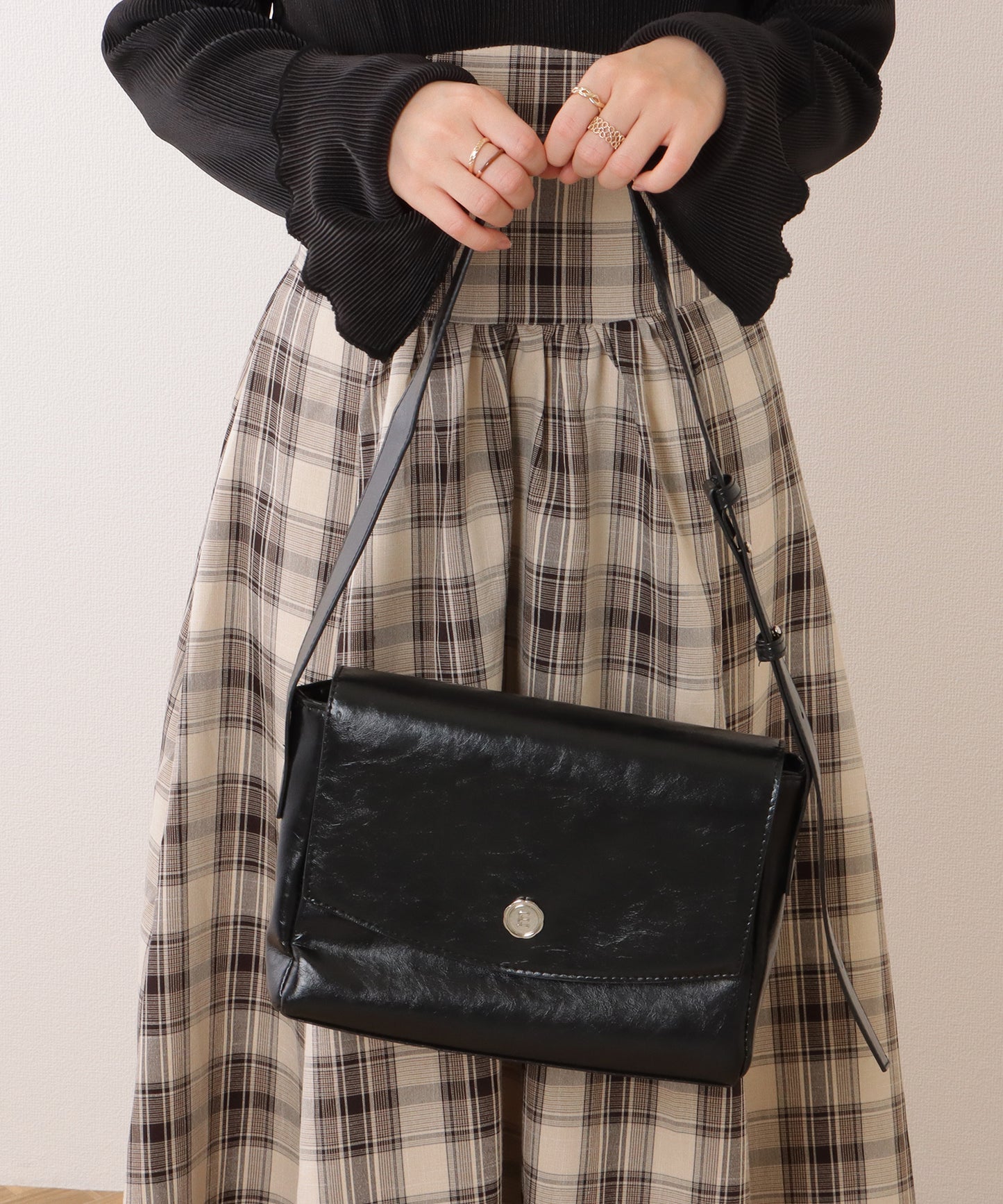 スクエア ビッグ メッセンジャーバッグ