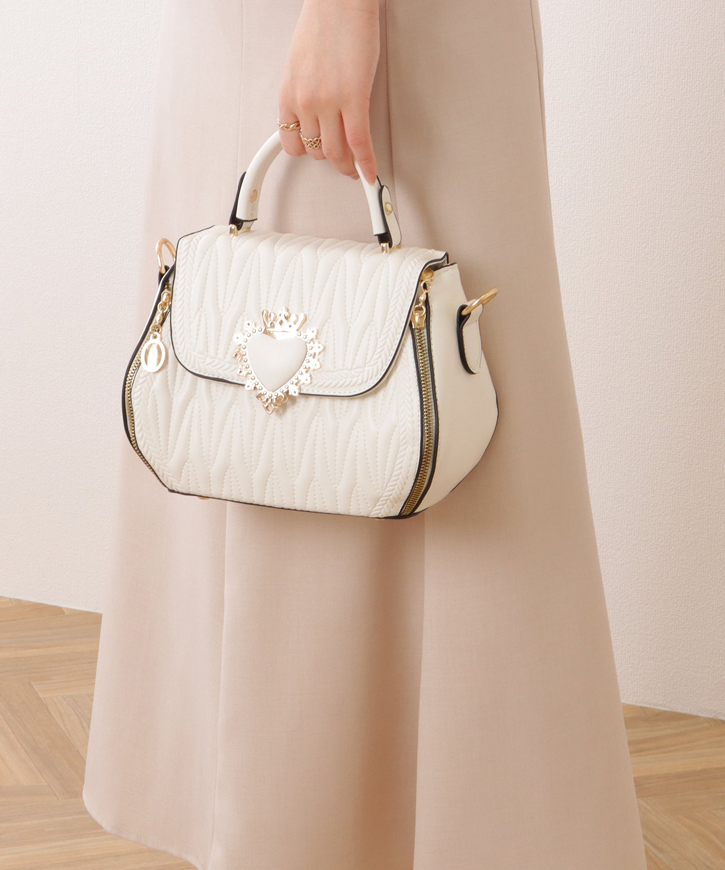 ハートバックル付き キルティング 2WAY ショルダー バッグ