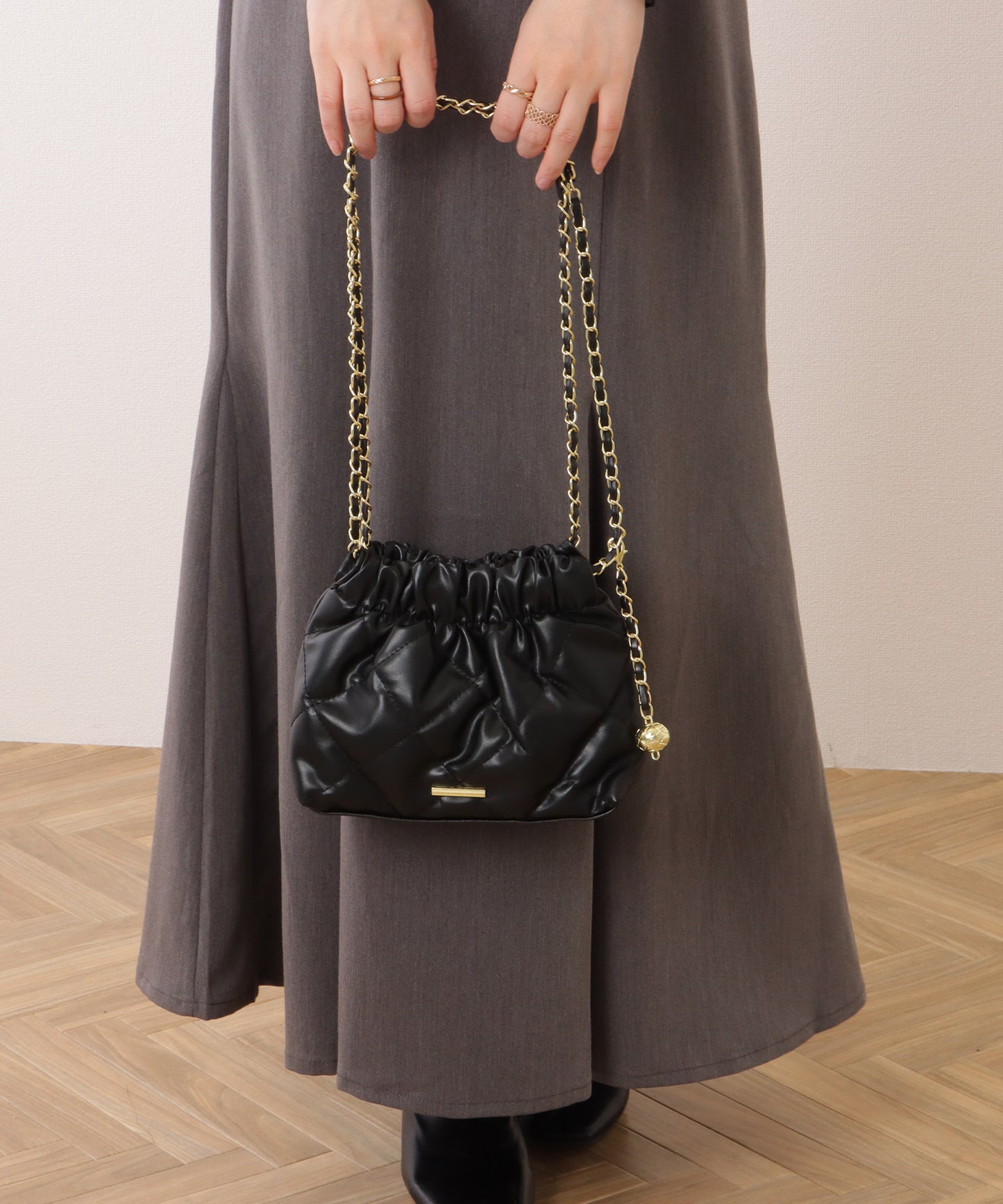 チャーム付き キルティング チェーン バッグ