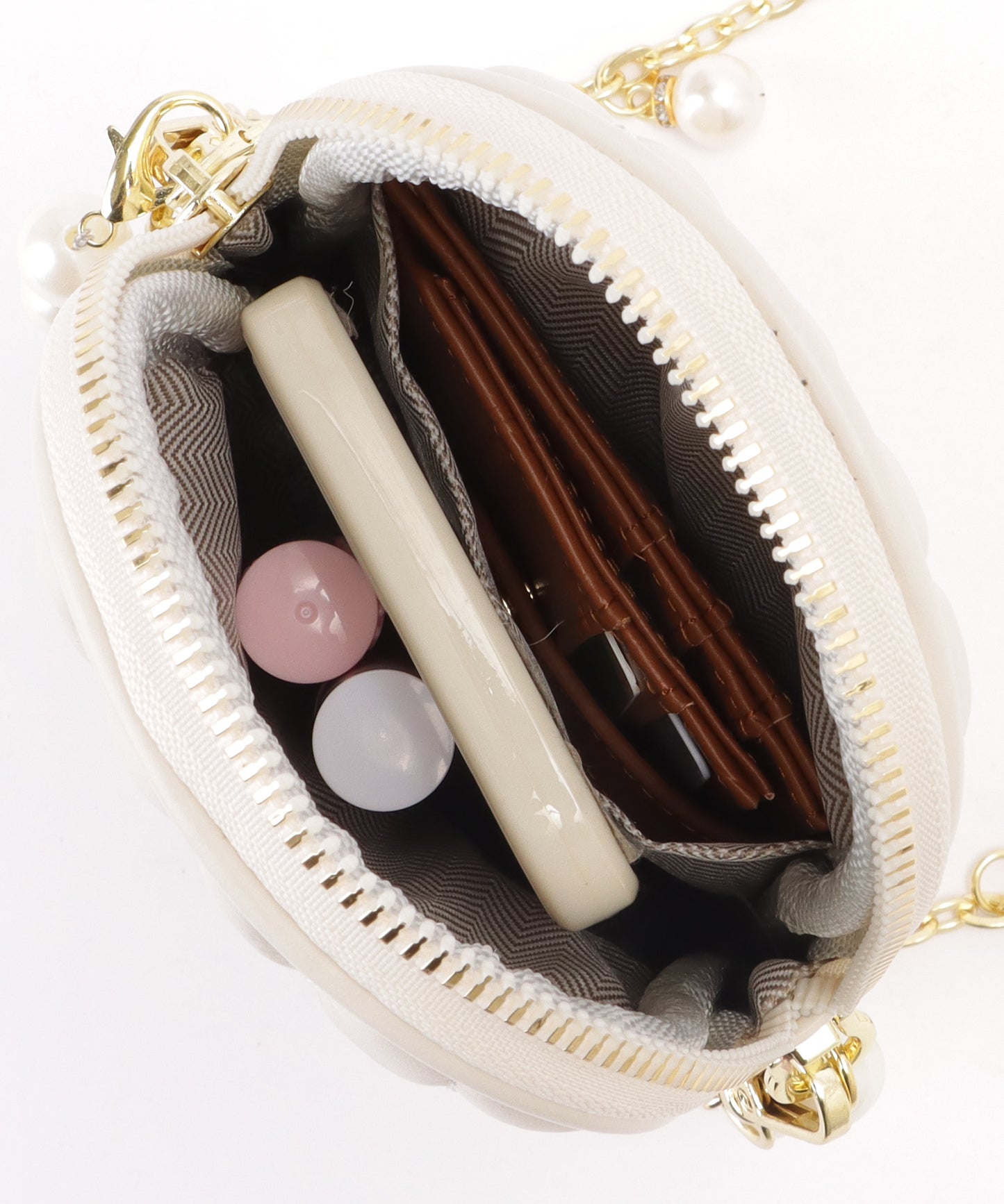 パール チェーン コンパクト キルティング バッグ