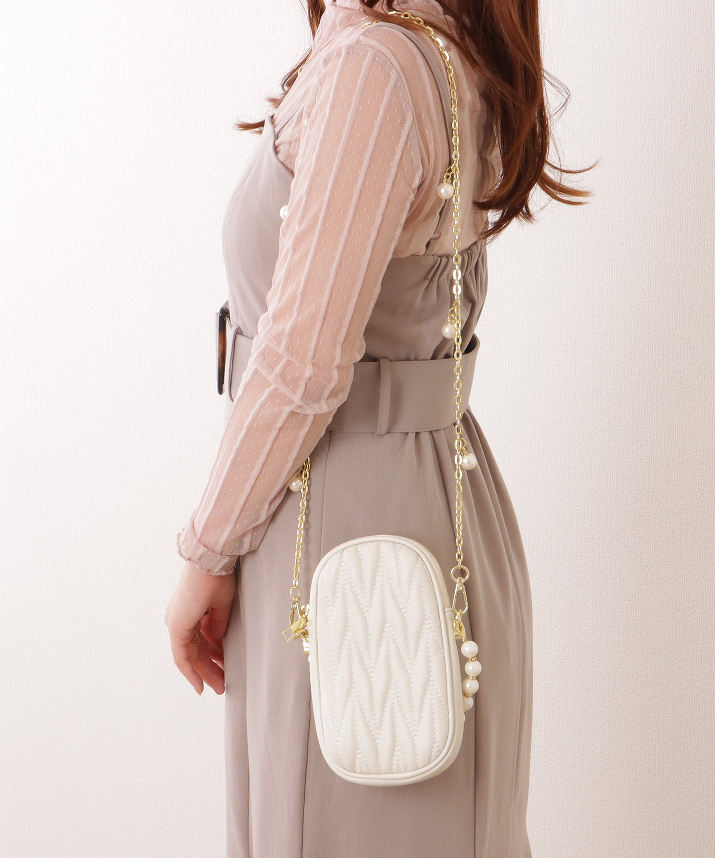 パール チェーン コンパクト キルティング バッグ