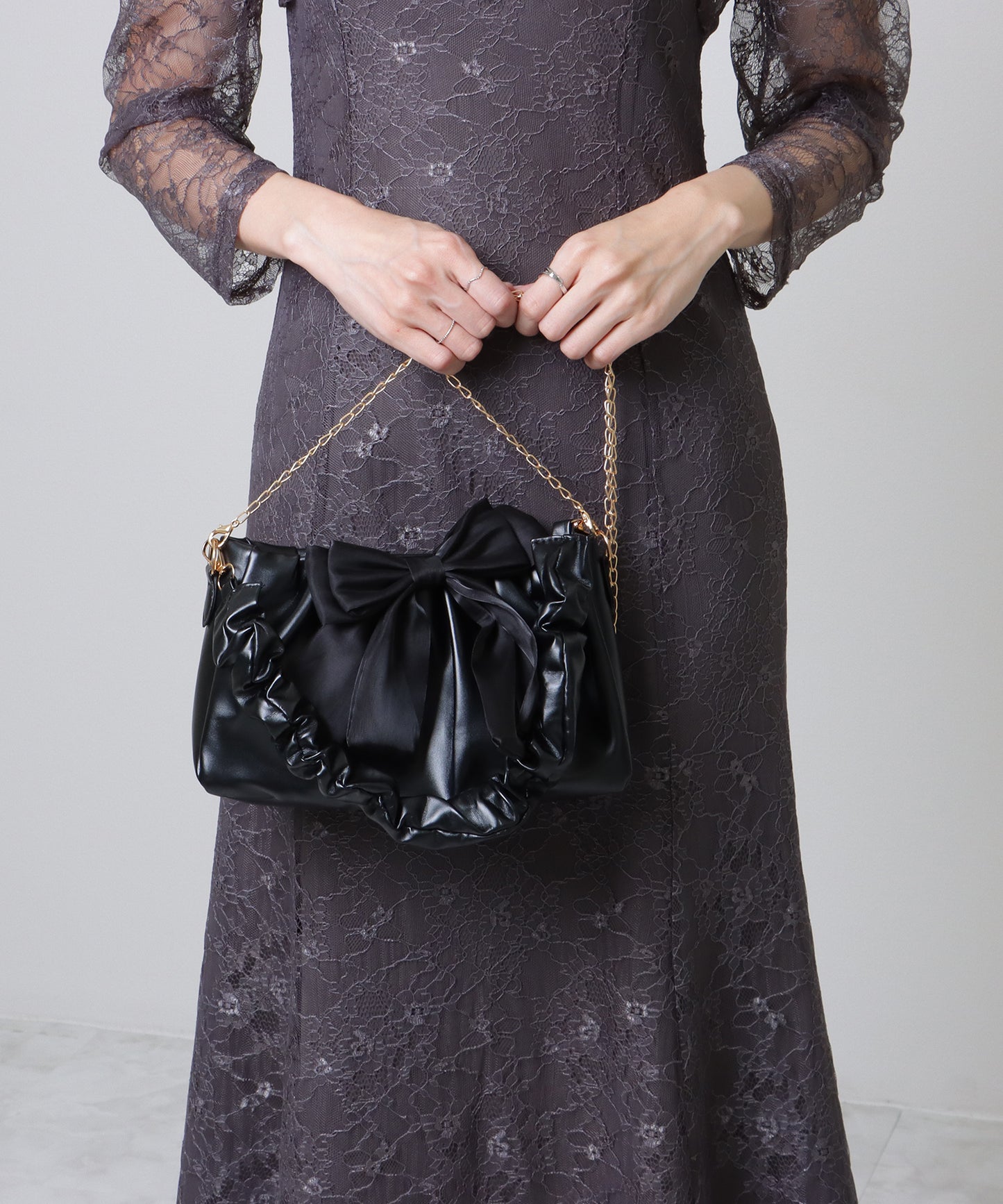 チェーン付き 2WAY ビッグリボン ギャザー ショルダーバッグ