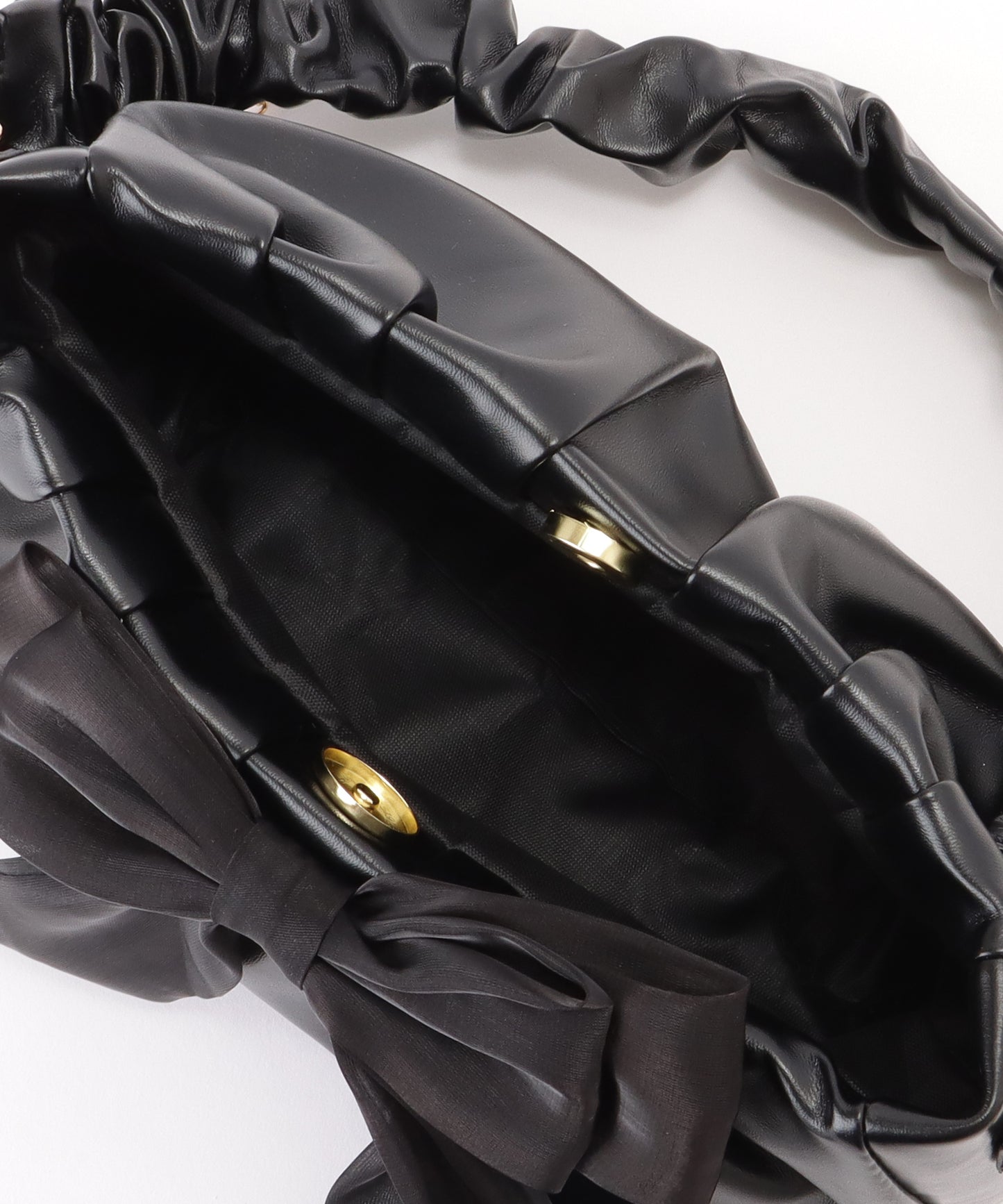 チェーン付き 2WAY ビッグリボン ギャザー ショルダーバッグ