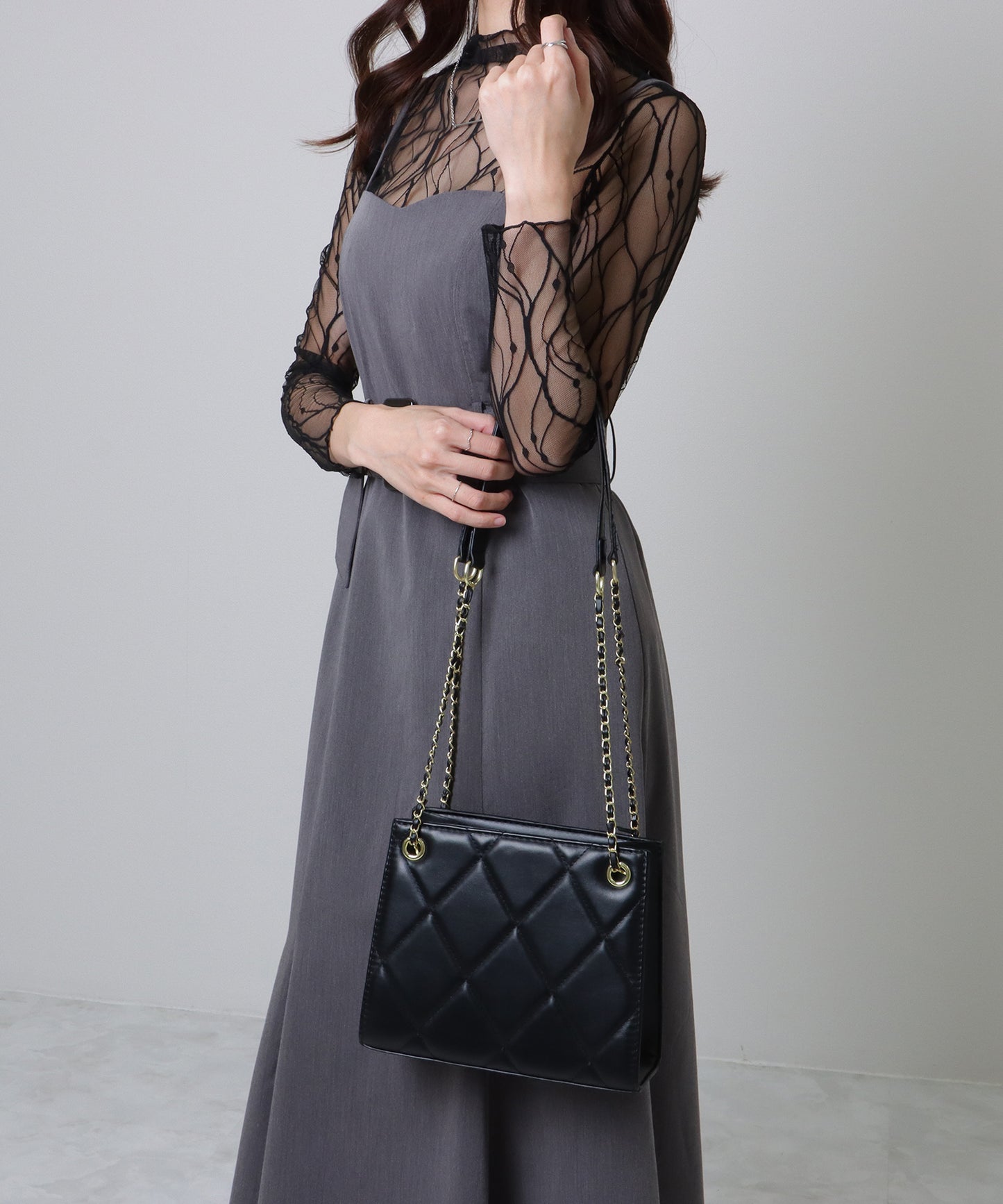 レザー調 スクエア キルティング チェーン バッグ