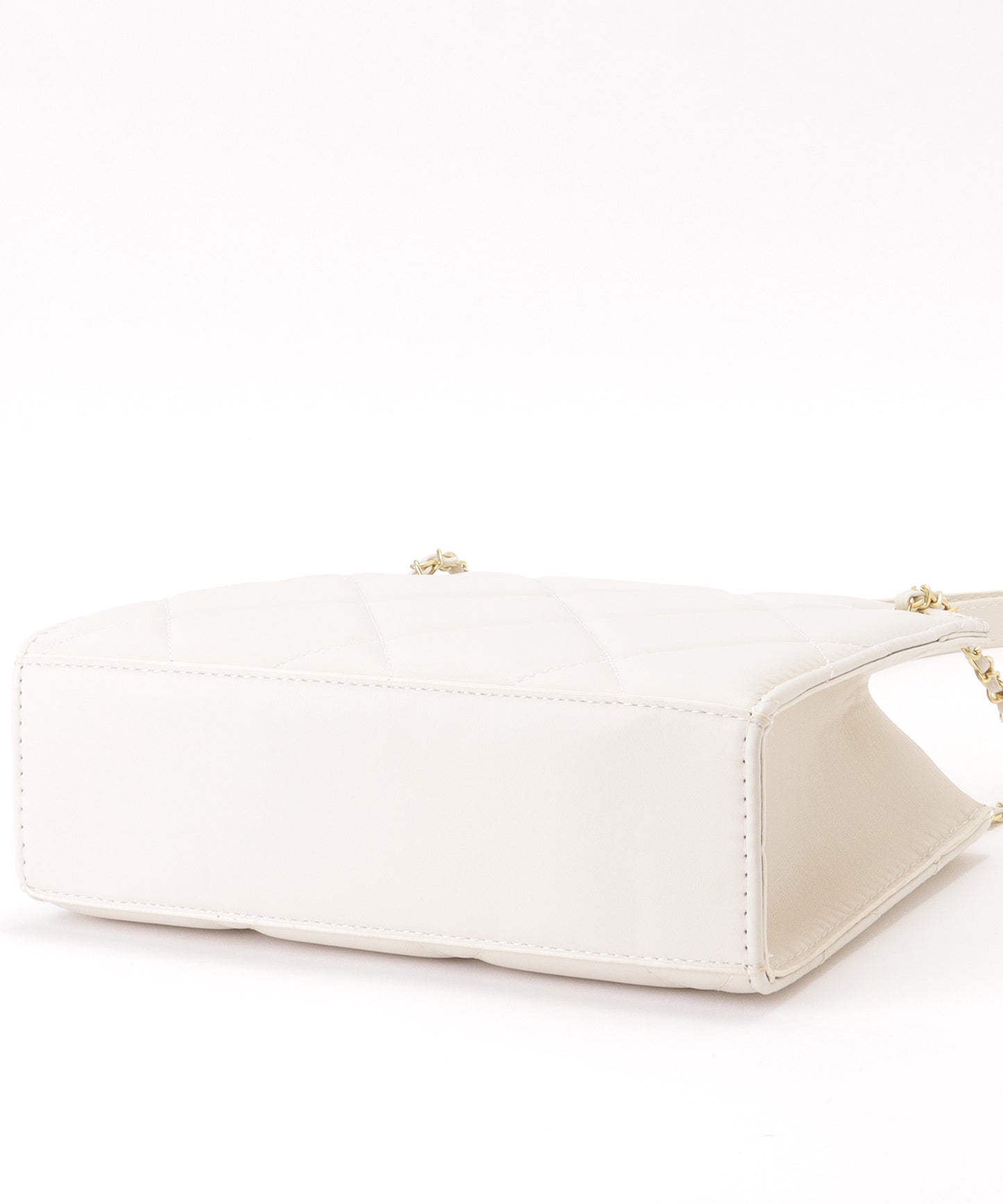 レザー調 スクエア キルティング チェーン バッグ