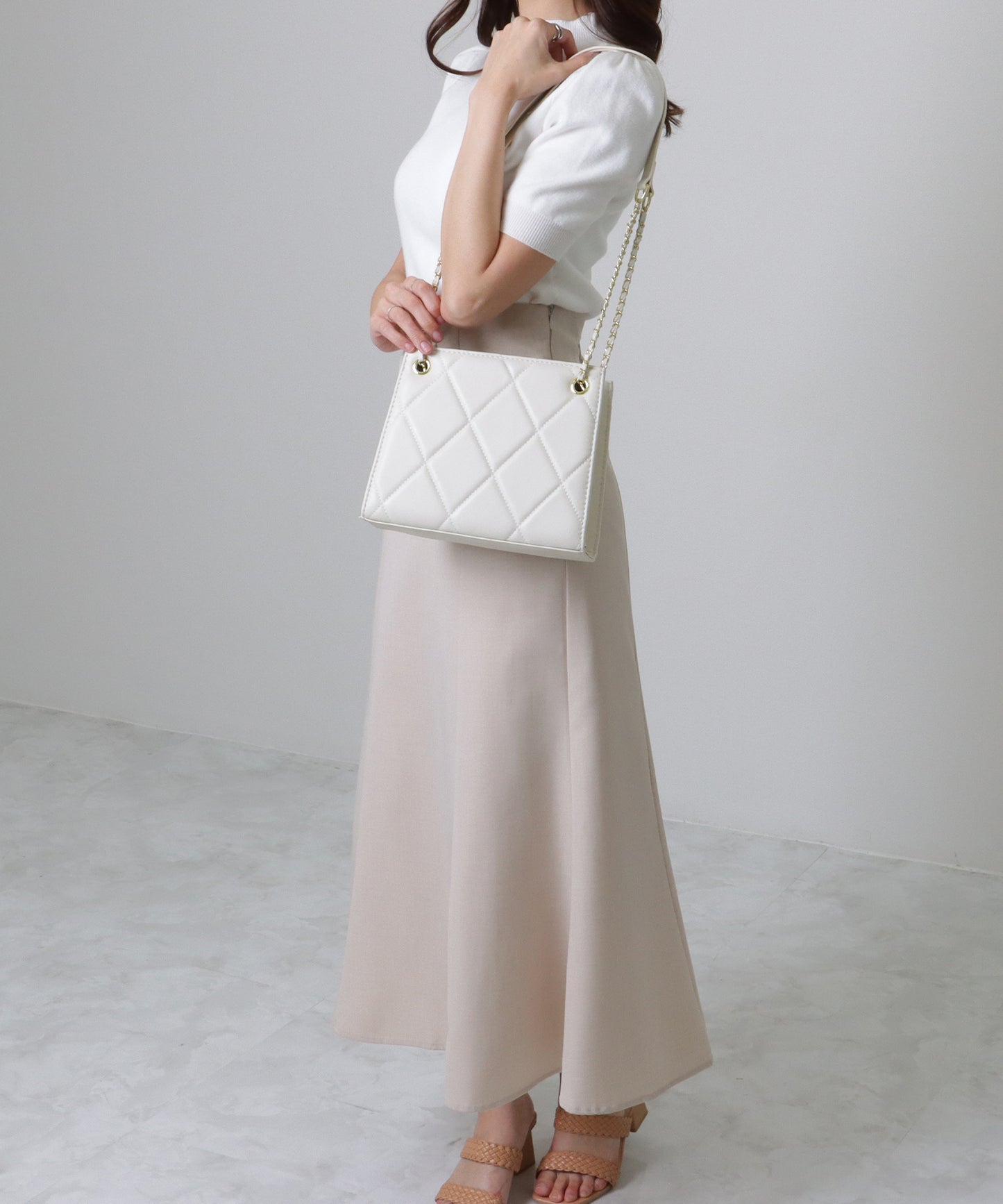 レザー調 スクエア キルティング チェーン バッグ