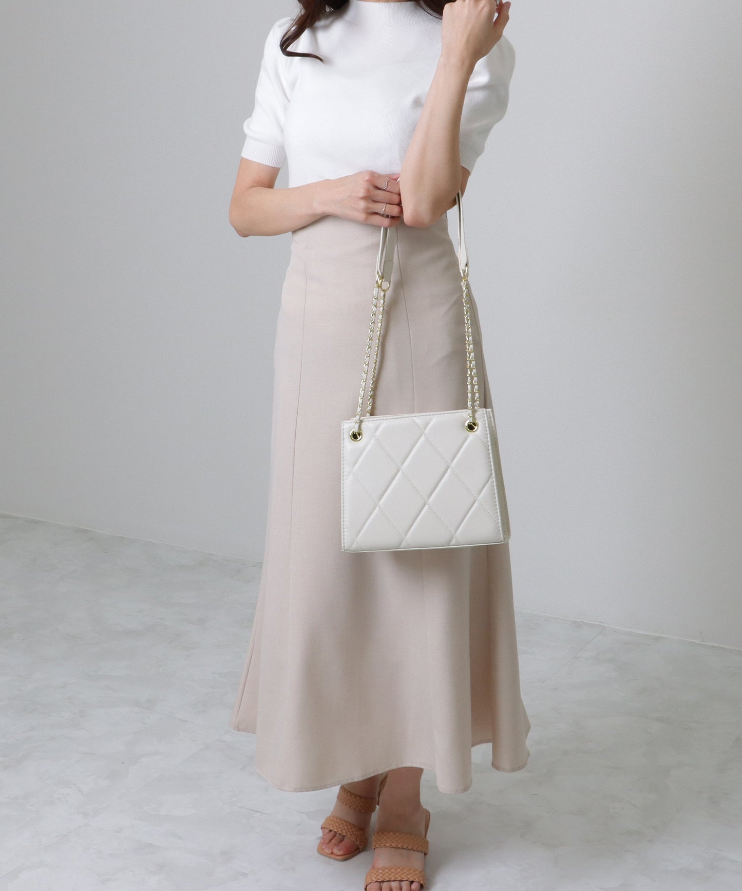 レザー調 スクエア キルティング チェーン バッグ