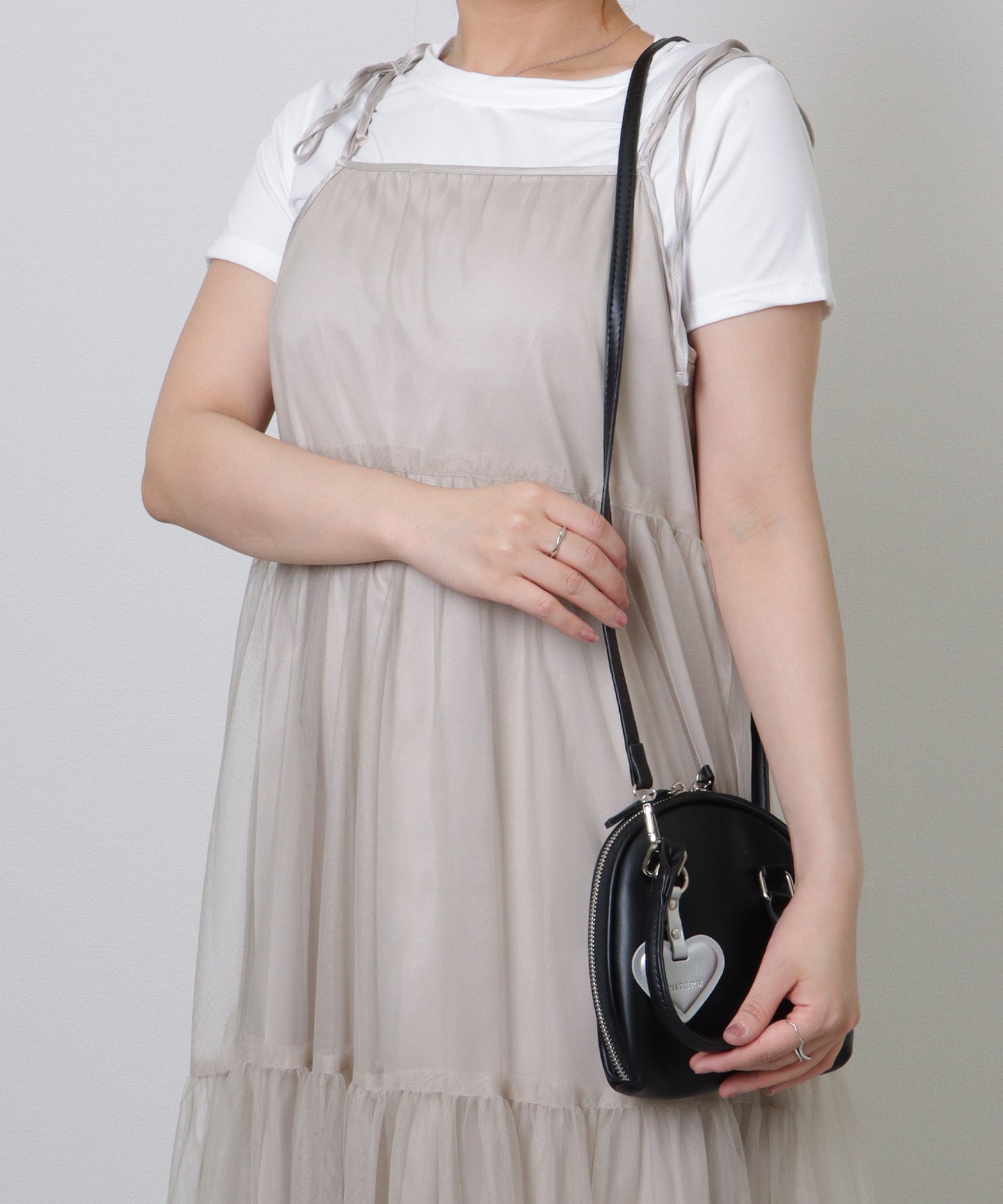 ハートチャーム付き 2WAY ミニ ラウンド ショルダーバッグ