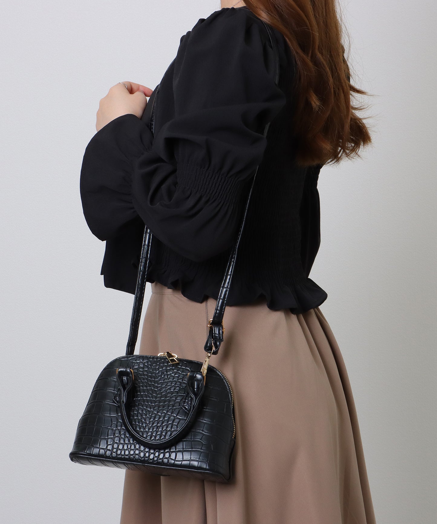 クロコ 型押し コンパクト レザー調 ショルダーバッグ