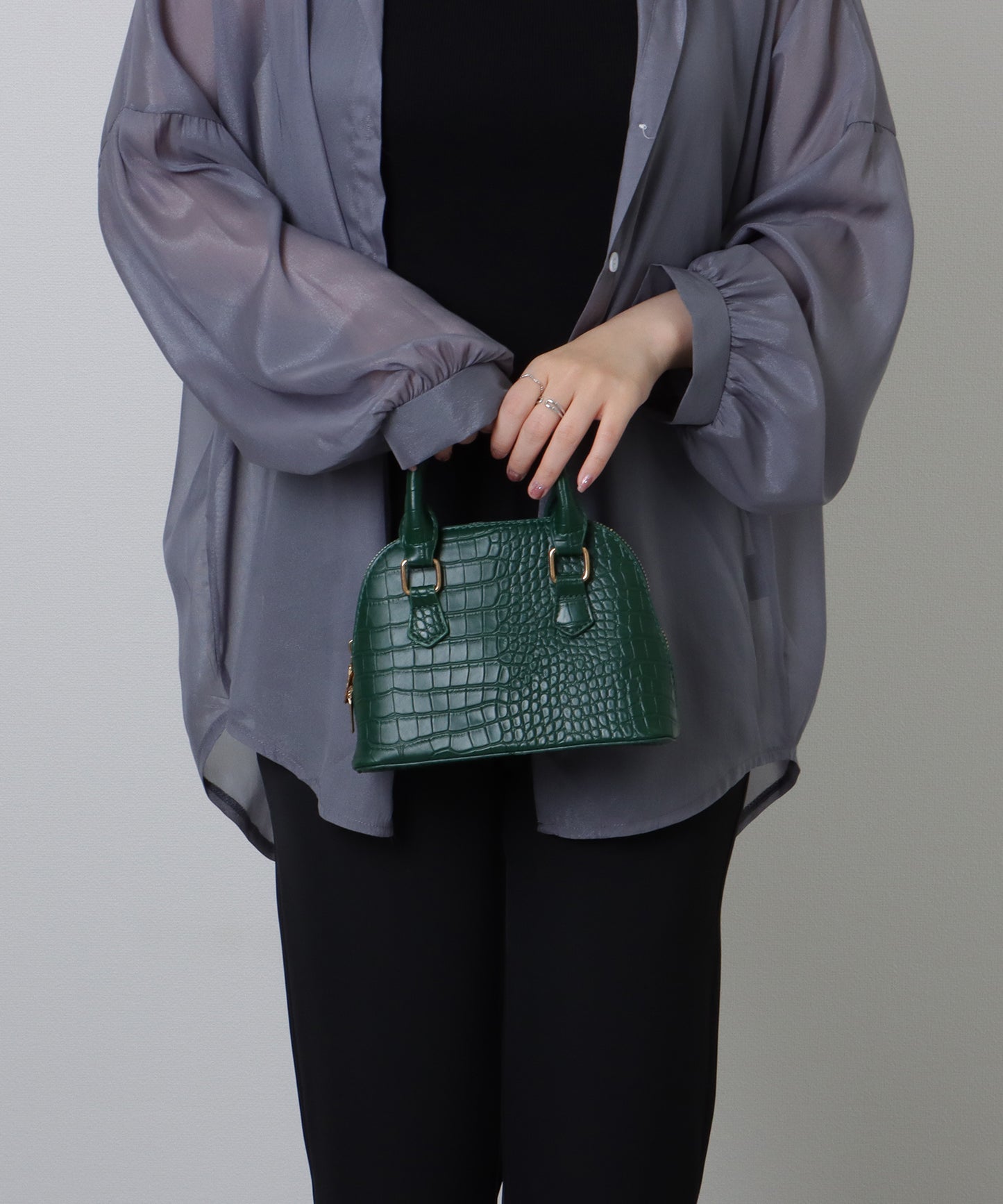 クロコ 型押し コンパクト レザー調 ショルダーバッグ