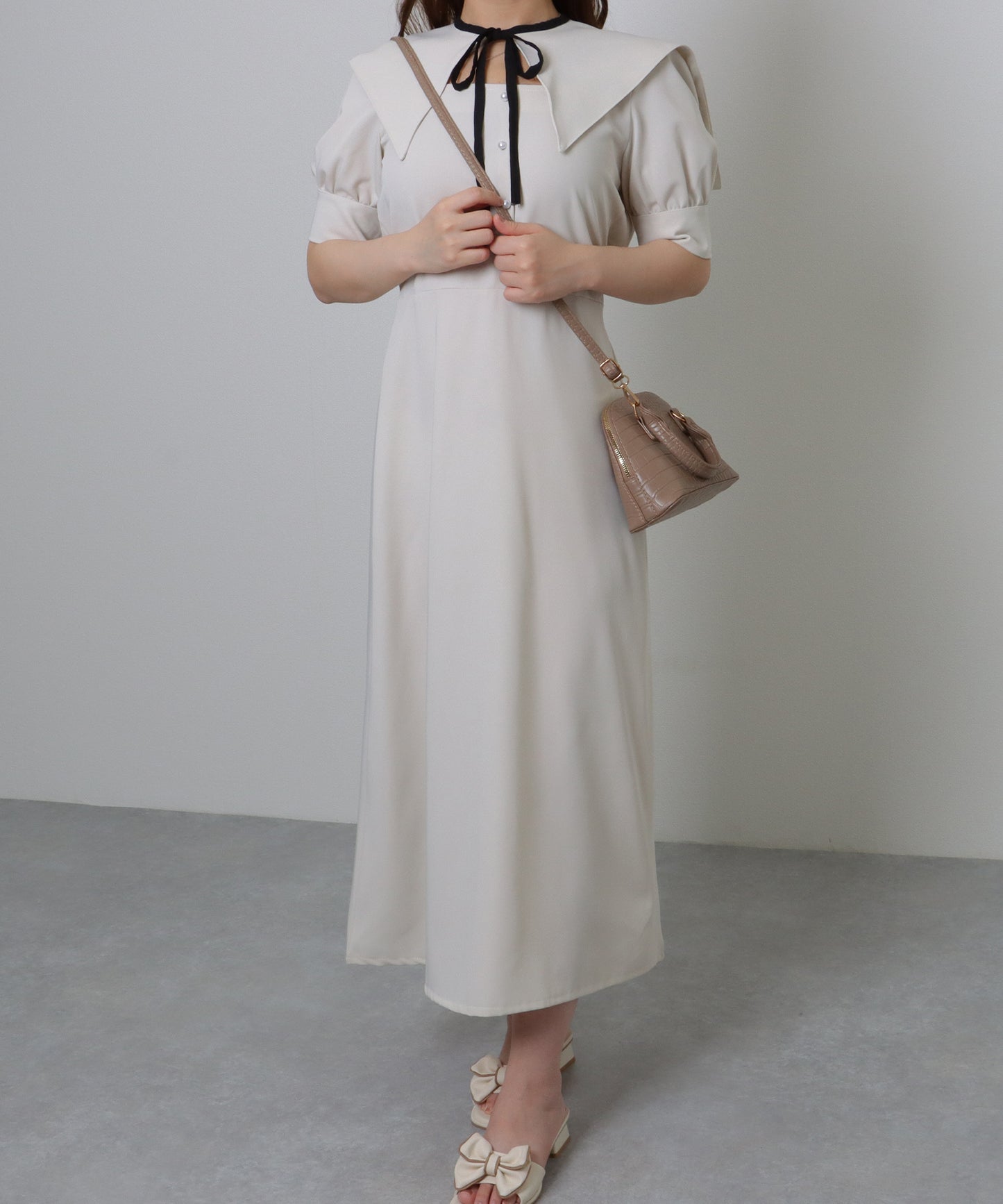 クロコ 型押し コンパクト レザー調 ショルダーバッグ