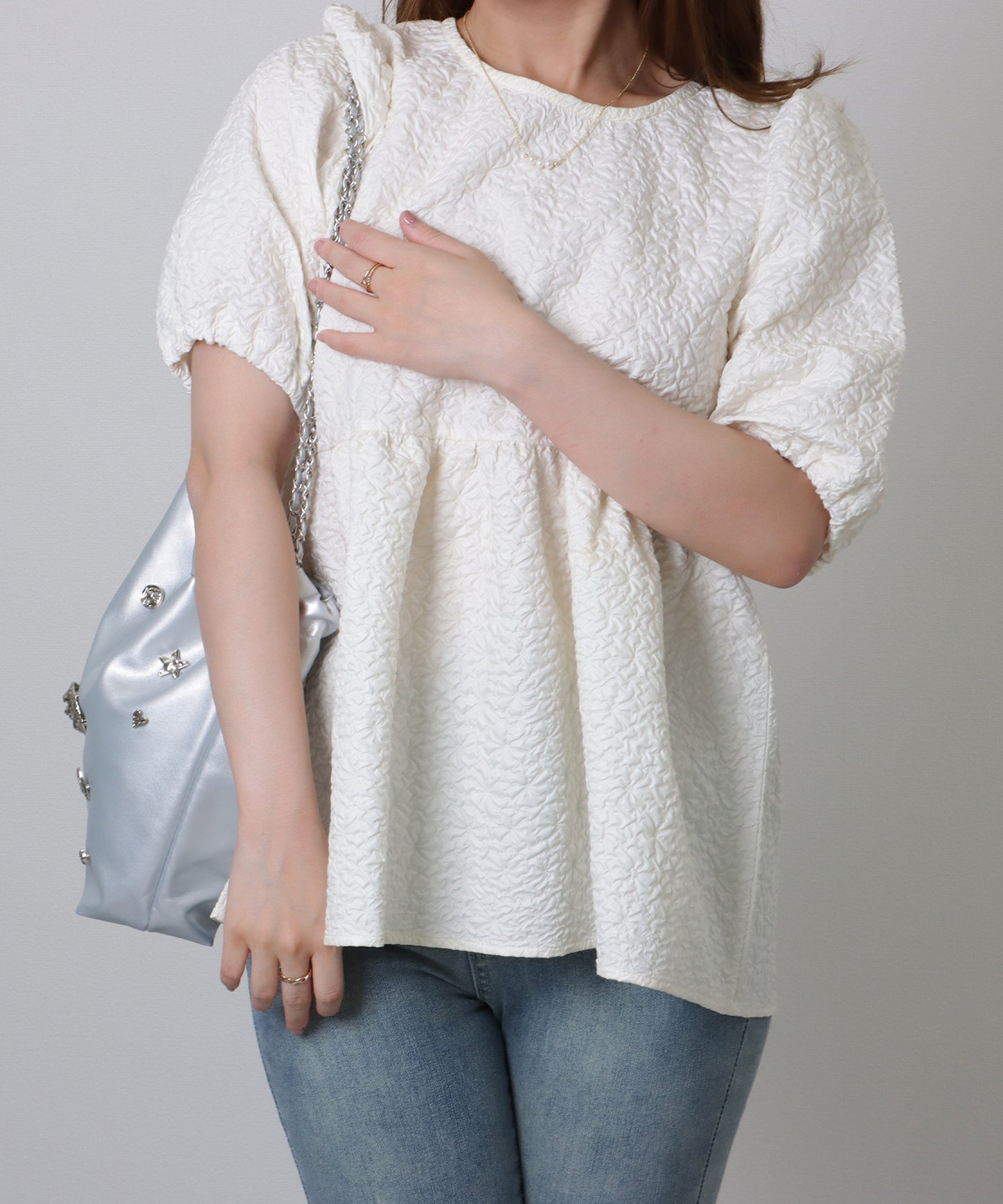 メタリック モチーフ付き 巾着 チェーン ショルダーバッグ