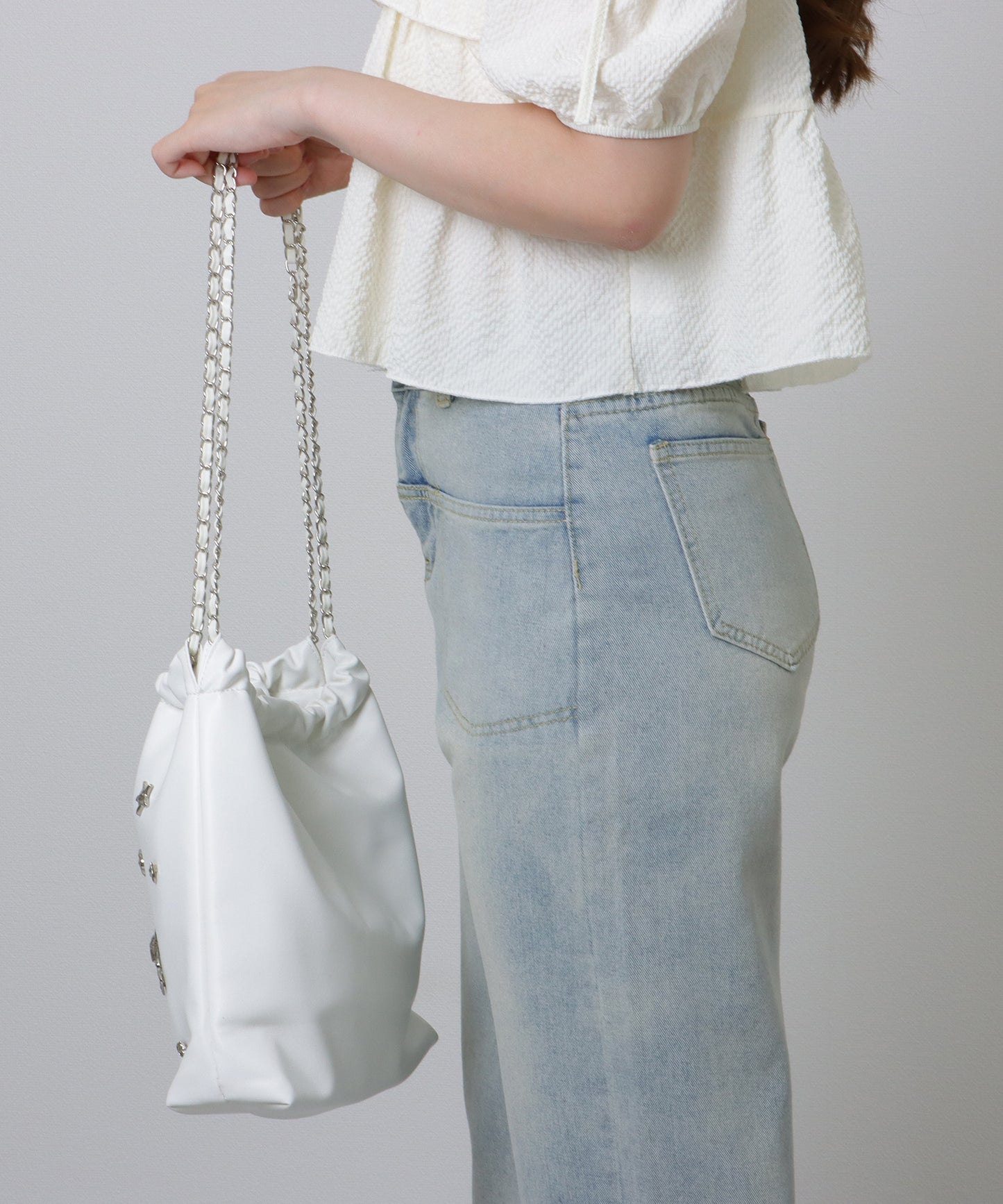 メタリック モチーフ付き 巾着 チェーン ショルダーバッグ