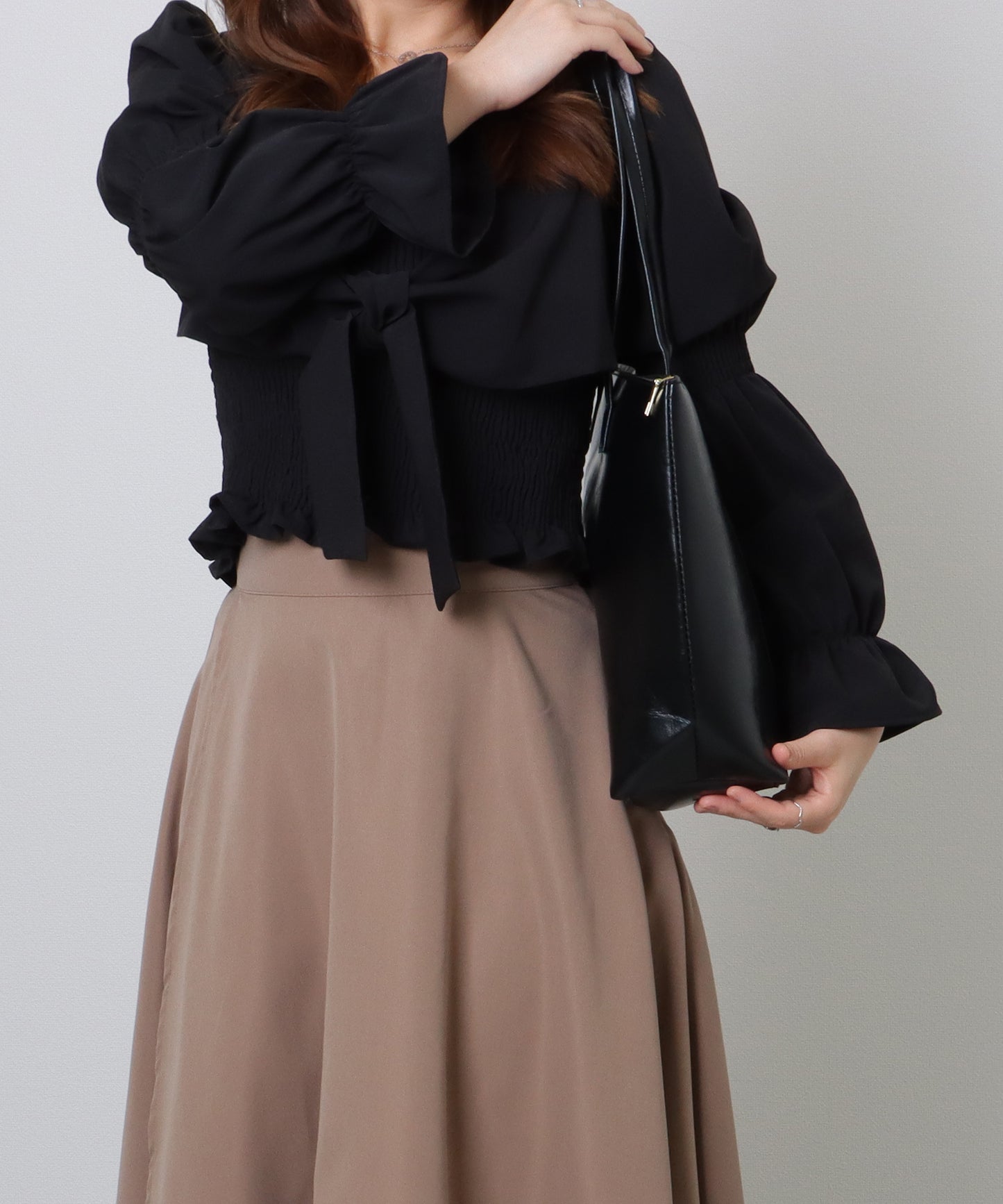 メタリックバー付き レザー調 スクエア ロング トートバッグ