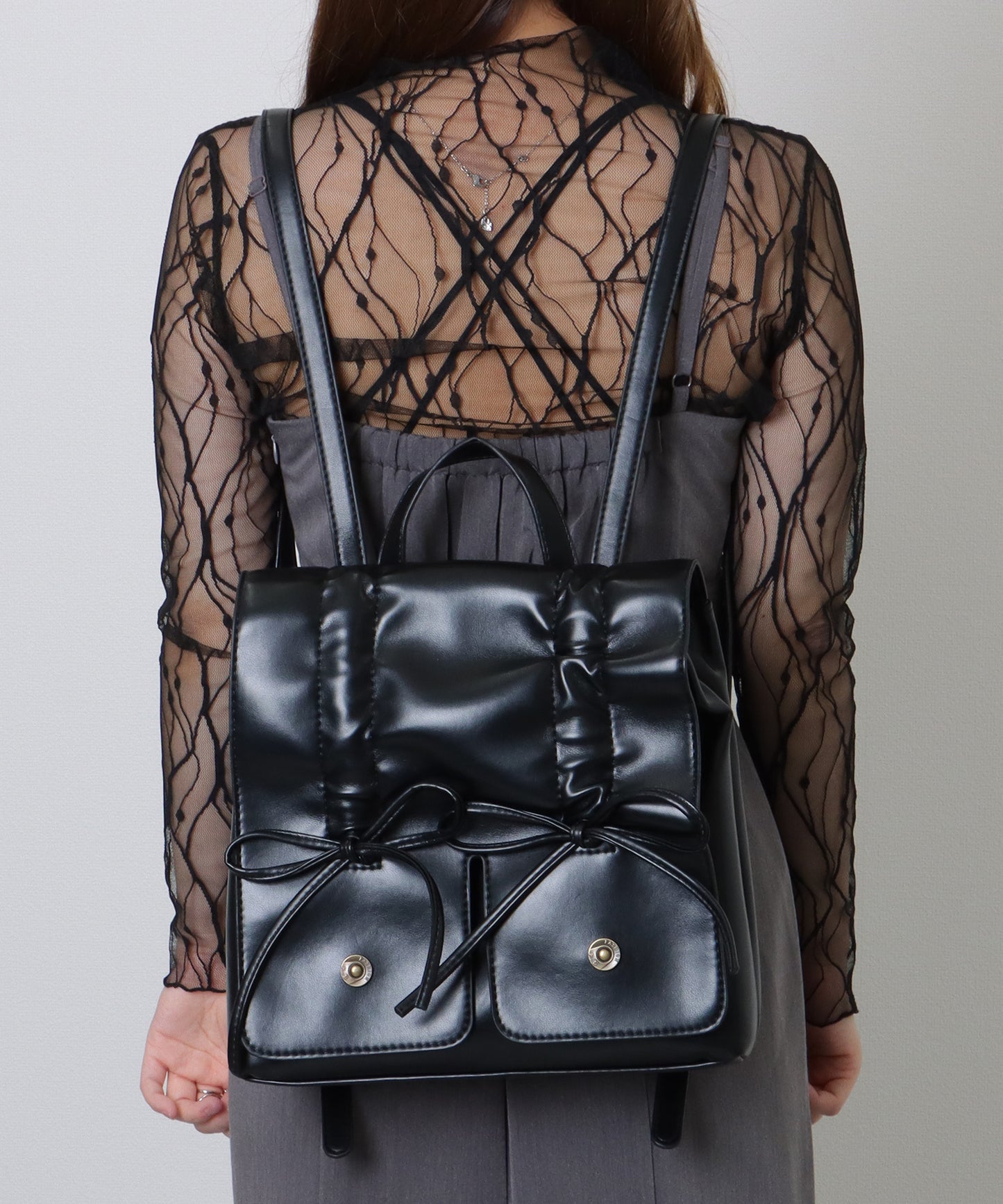 リボン ギャザー スクエア リュックサック